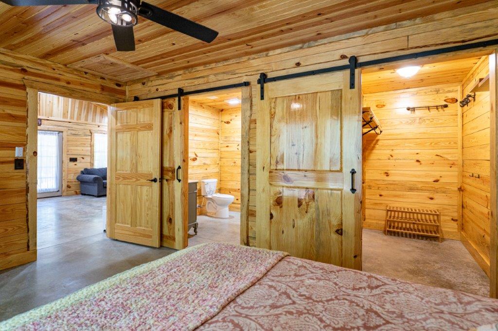 LaGrange, Georgia, 30240, United States, 2 Bedrooms Bedrooms, ,2 BathroomsBathrooms,Residential,For Sale,1865221