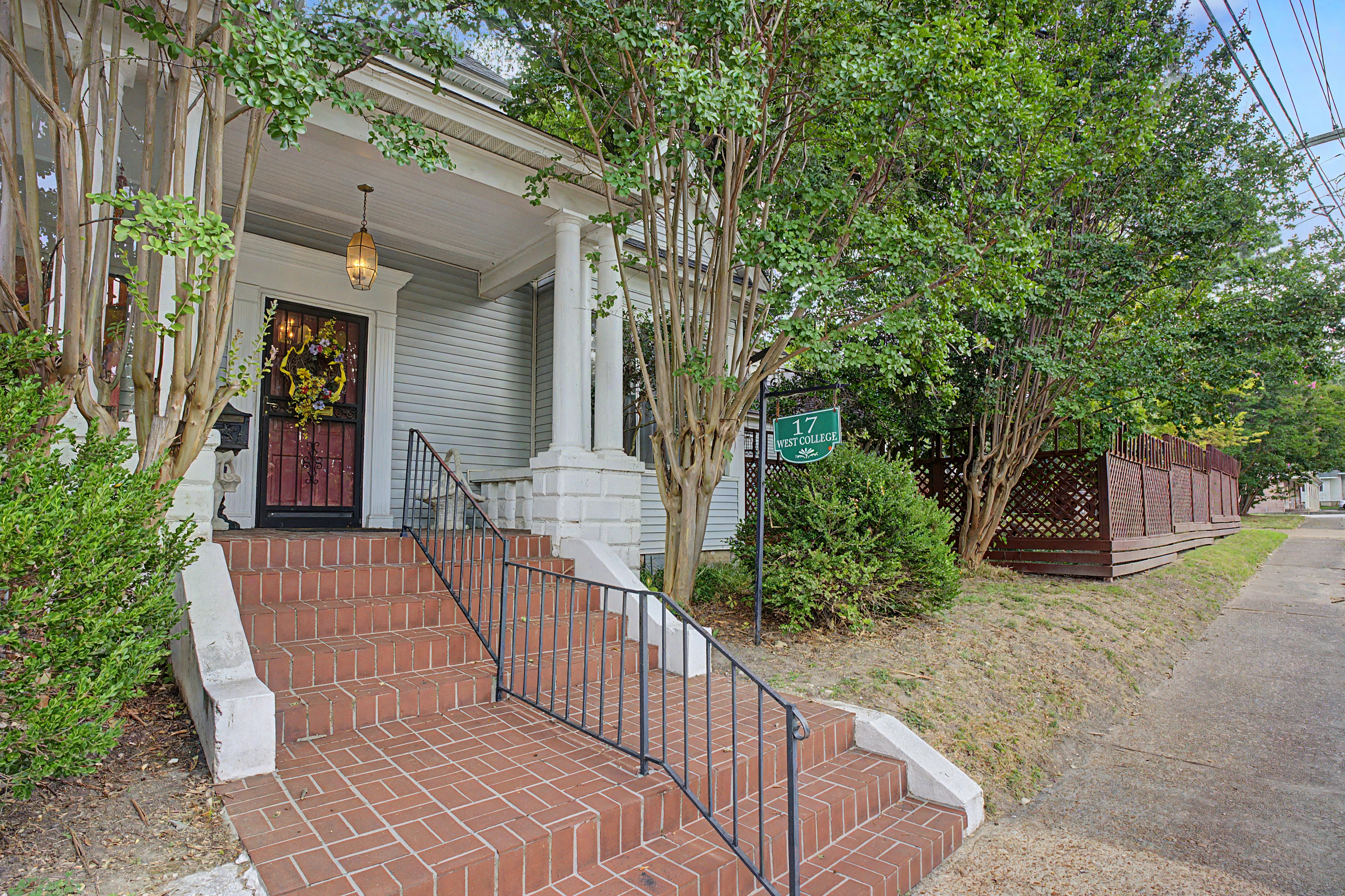 College St, Brownsville, TN 38012