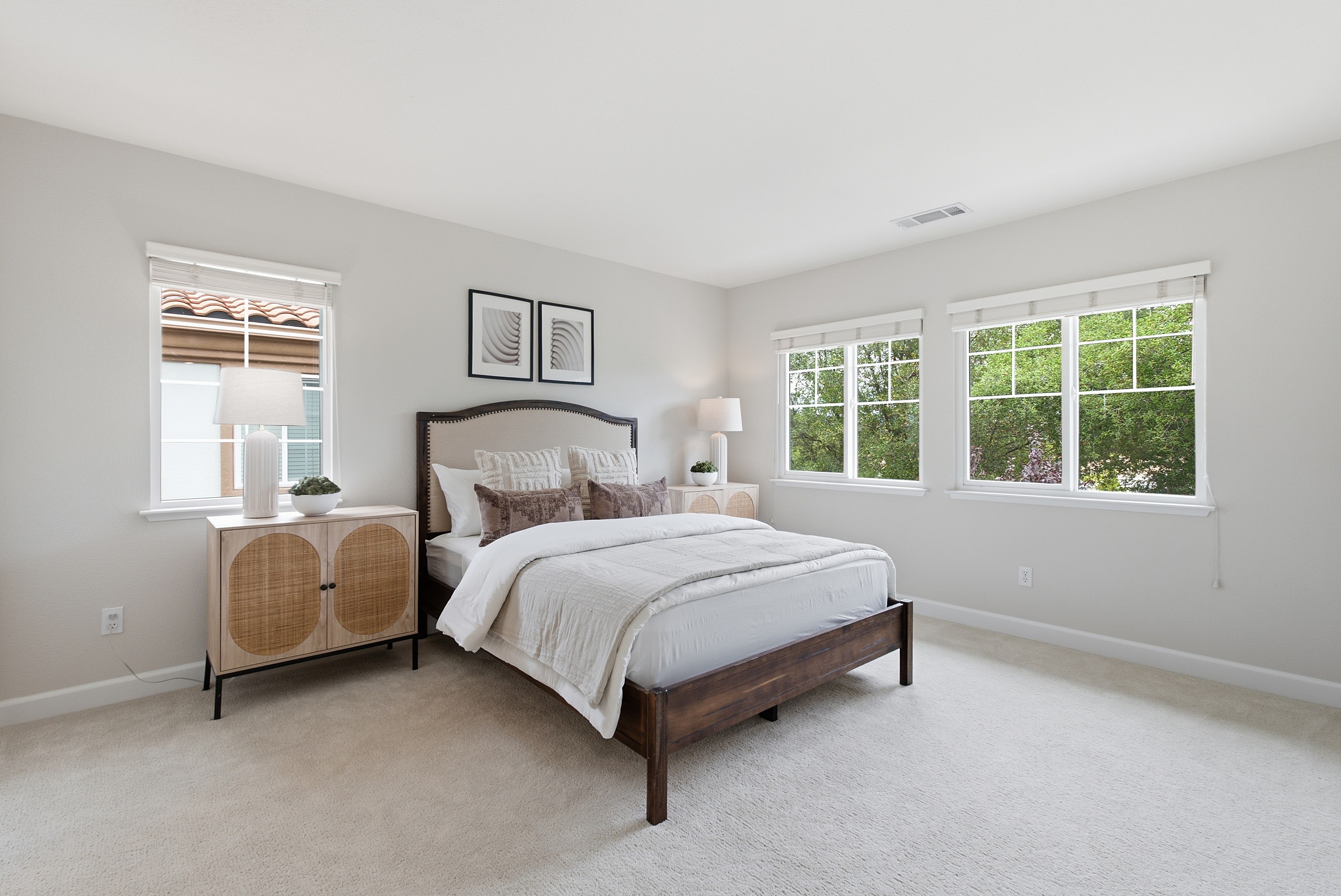  Beautifully Updated Henry Ranch Home with Scenic Views and Modern Comfort - 物件實景