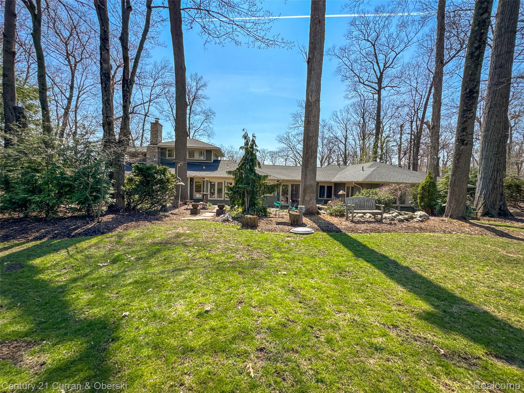 Bloomfield Hills, Michigan, 48301, United States, 4 Bedrooms Bedrooms, ,4 BathroomsBathrooms,Residential,For Sale,2035852