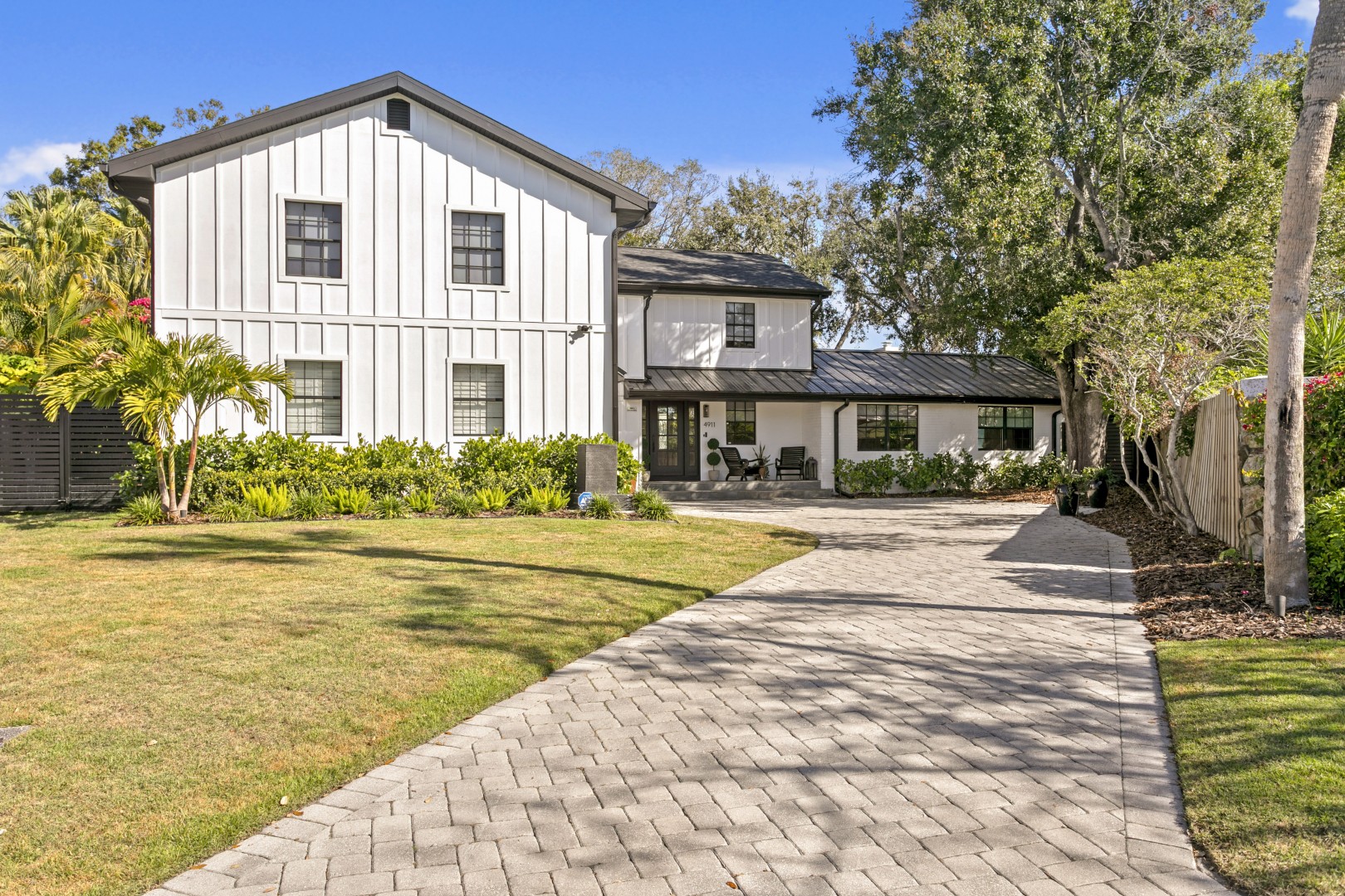 Tampa, Florida, 33629, United States, 4 Bedrooms Bedrooms, ,5 BathroomsBathrooms,Residential,For Sale,2010401