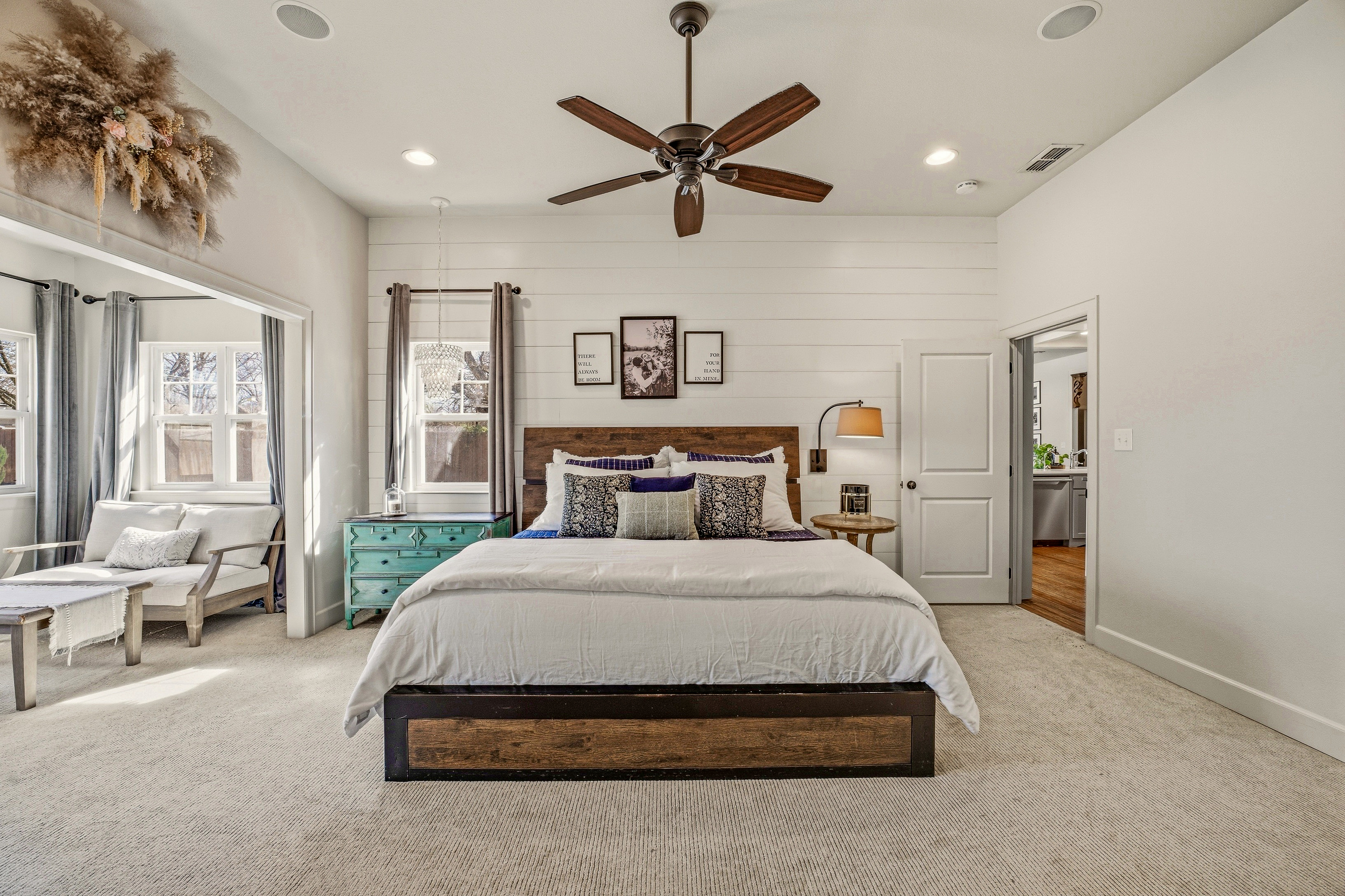  907 Cherry Street  Luxury Home for Sale in Graham, Texas - 物件實景