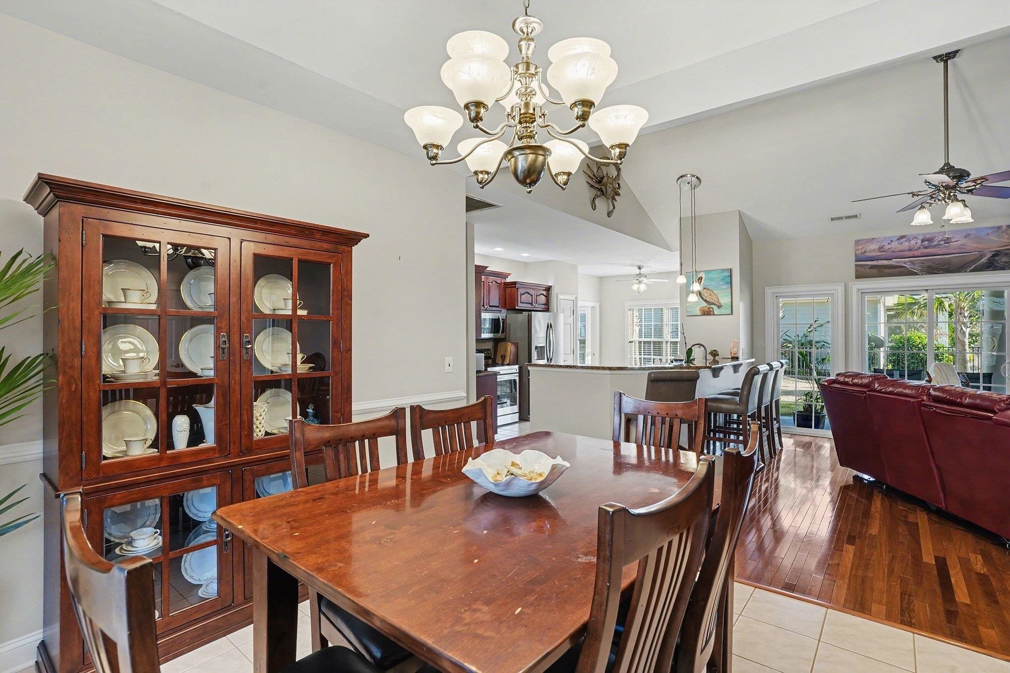 Myrtle Beach, South Carolina, 29579, United States, 4 Bedrooms Bedrooms, ,3 BathroomsBathrooms,Residential,For Sale,2011772