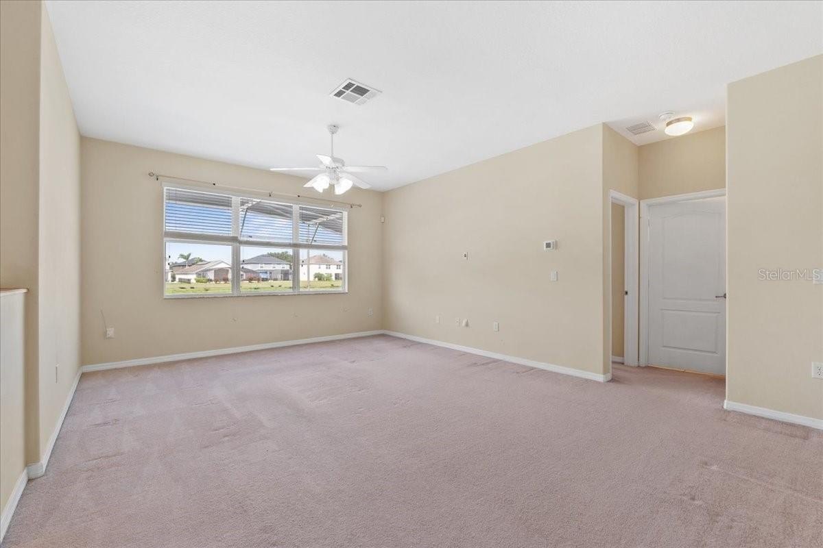 DAVENPORT, Florida, 33837, United States, 5 Bedrooms Bedrooms, ,3 BathroomsBathrooms,Residential,For Sale,1983680