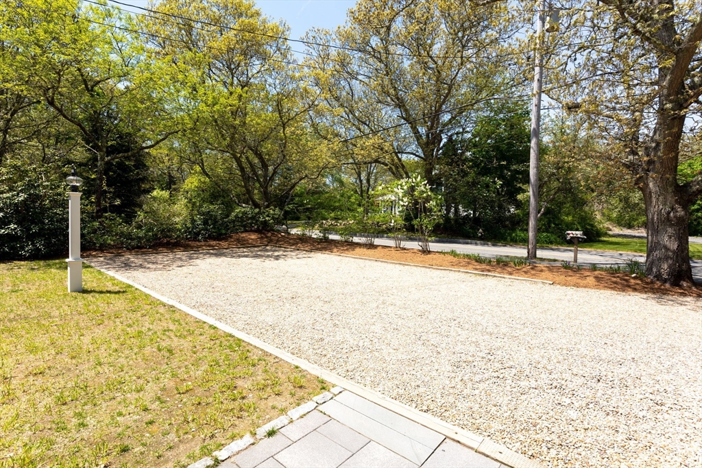 Barnstable, Massachusetts, 02648, United States, 4 Bedrooms Bedrooms, ,2 BathroomsBathrooms,Residential,For Sale,2049292