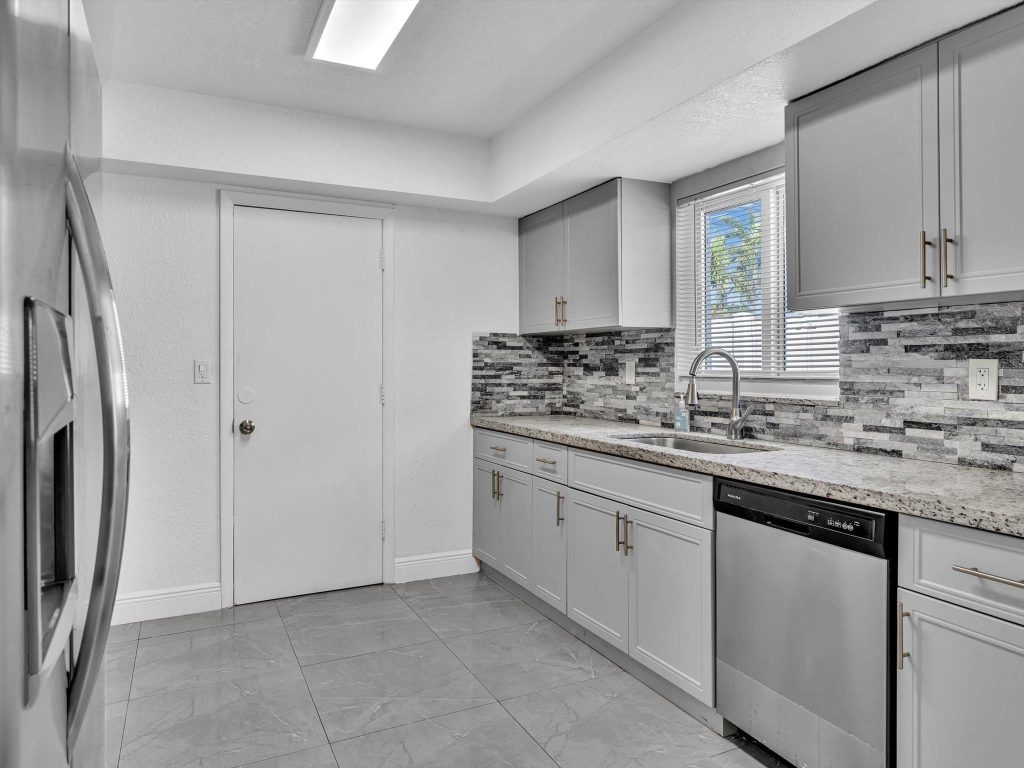 Oakland Park, Florida, 33309, United States, 3 Bedrooms Bedrooms, ,2 BathroomsBathrooms,Residential,For Sale,1984099