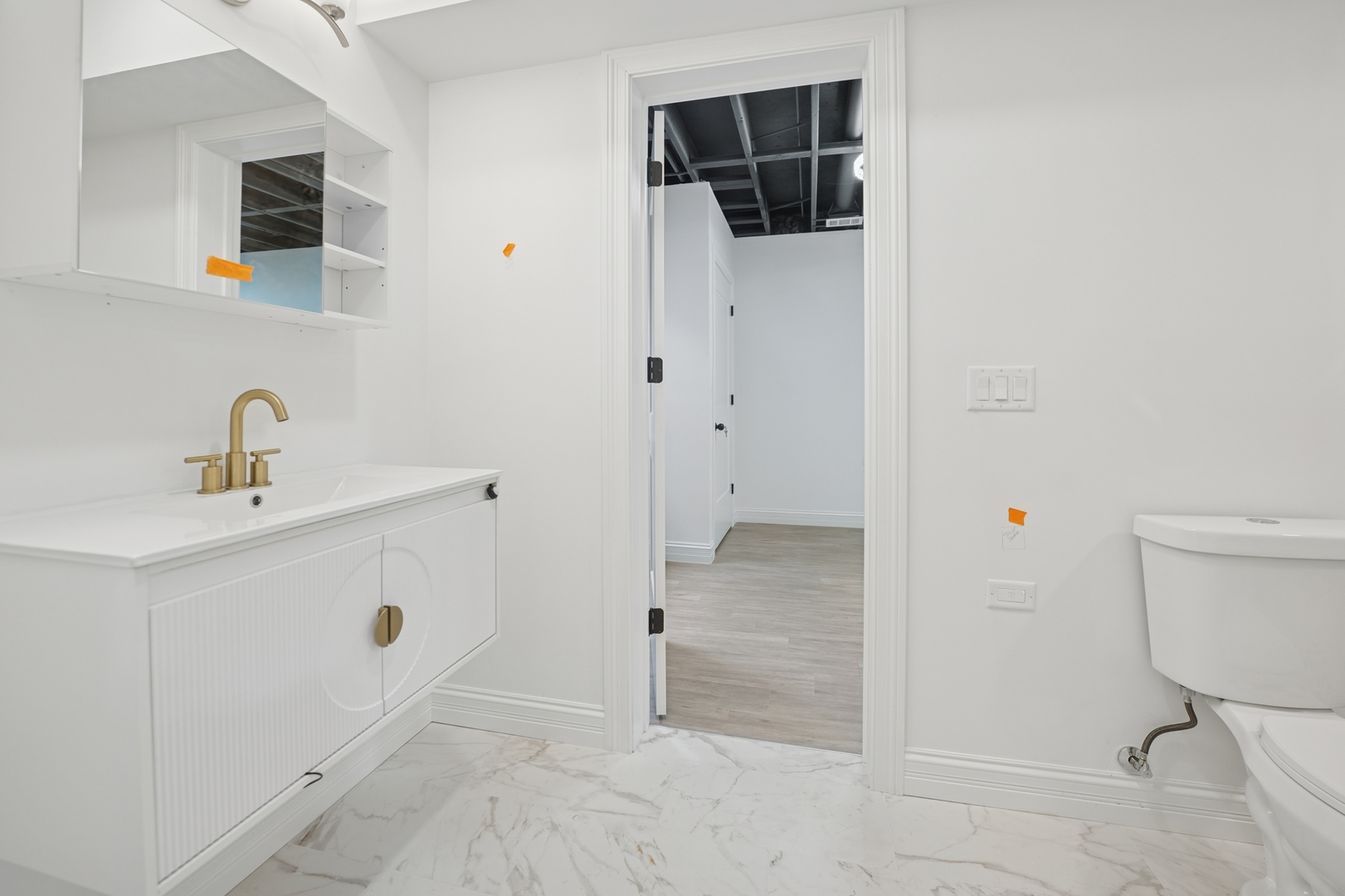 Park Ridge, Illinois, 60068, United States, 4 Bedrooms Bedrooms, ,5 BathroomsBathrooms,Residential,For Sale,1988945