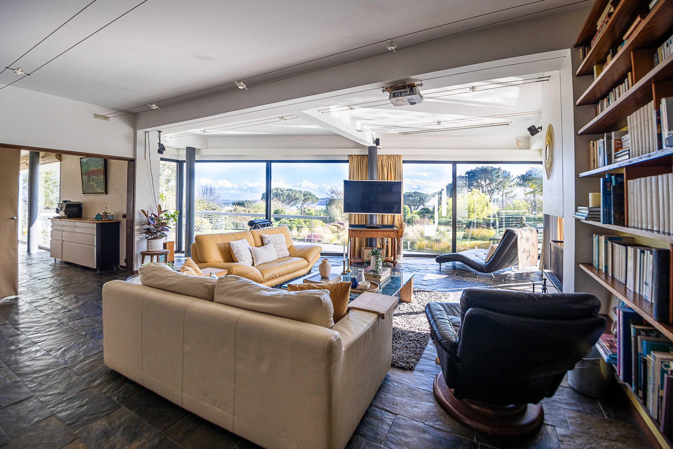  Binic-Étables-sur-Mer: Architect-designed home with sea view, pool and sauna, i… - 物件實景