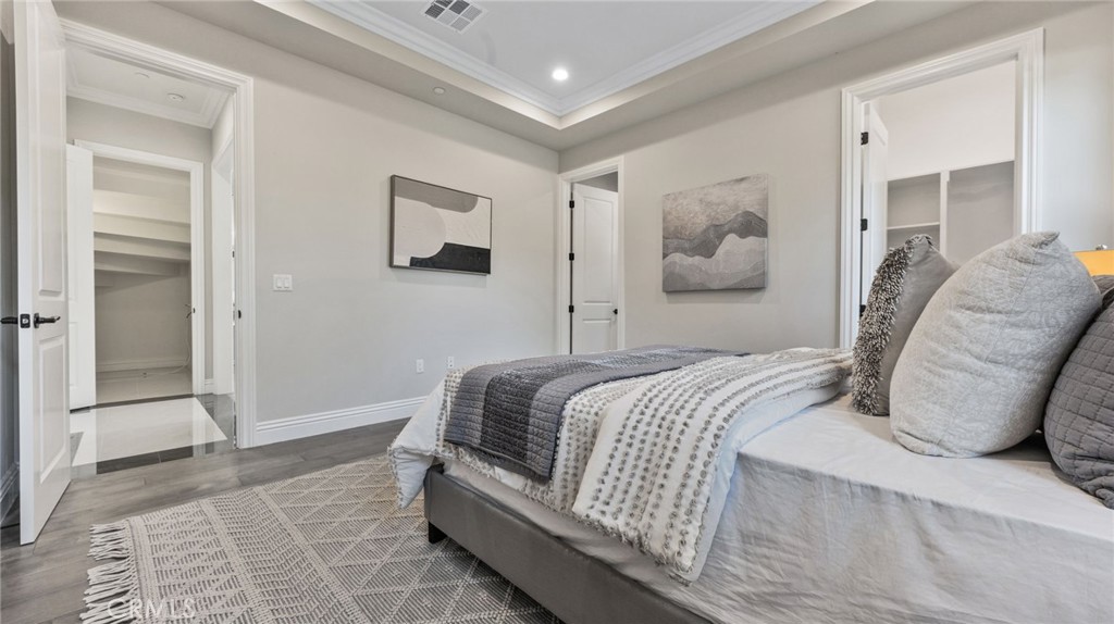 Temple City, California, 91780, United States, 5 Bedrooms Bedrooms, ,6 BathroomsBathrooms,Residential,For Sale,1989689