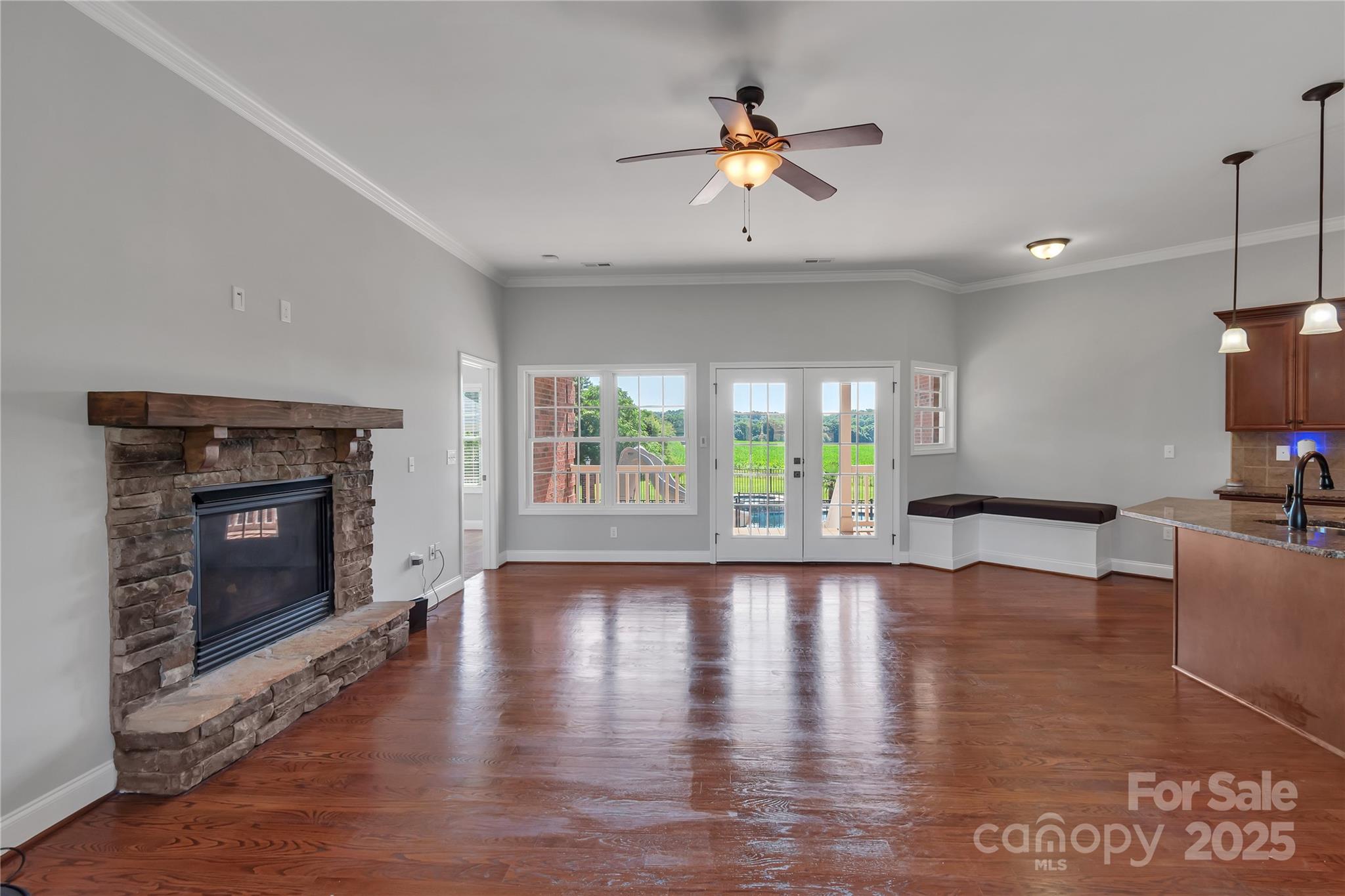 Shelby, North Carolina, 28150, United States, 3 Bedrooms Bedrooms, ,4 BathroomsBathrooms,Residential,For Sale,1868459