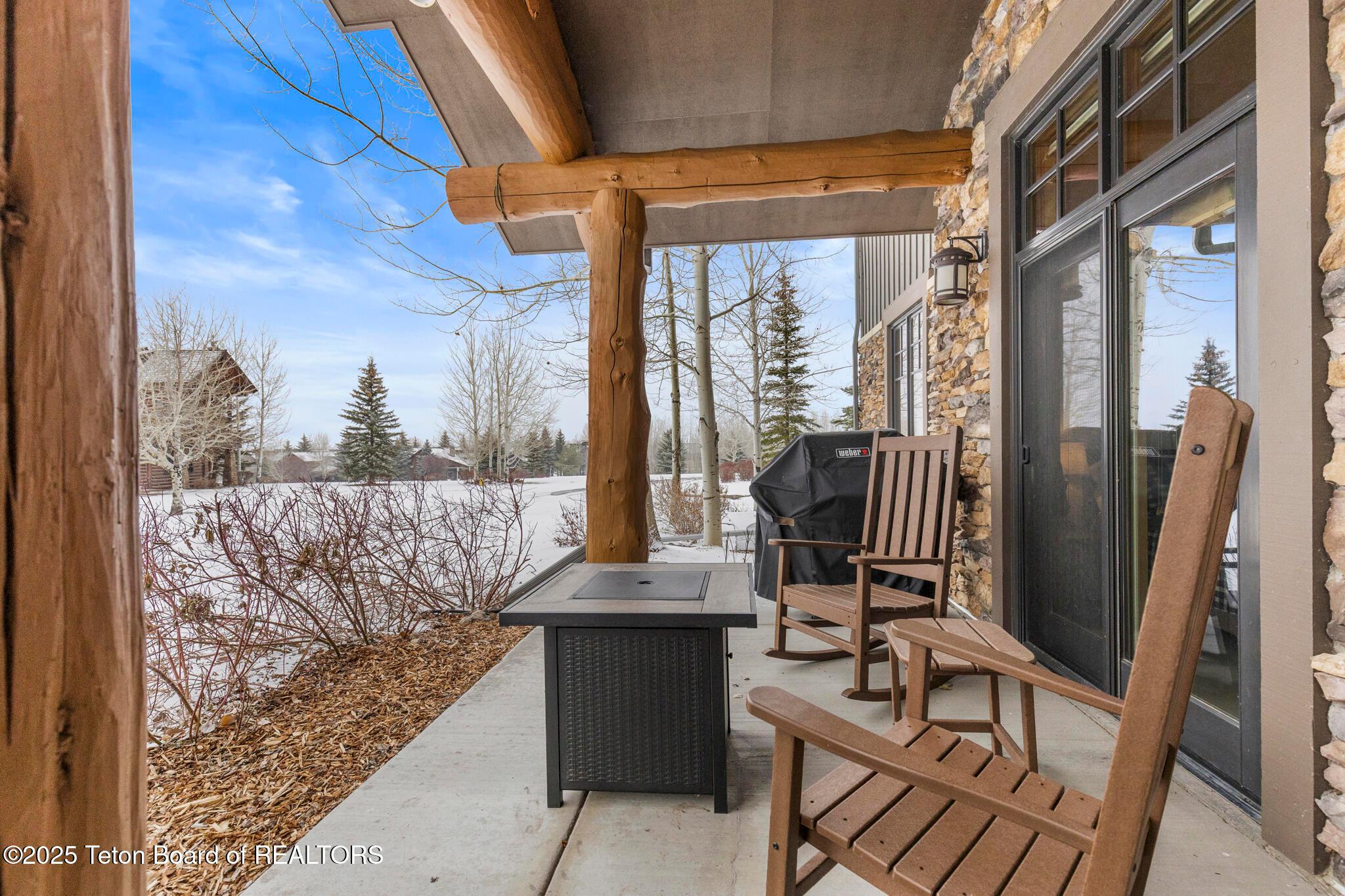 Victor, Idaho, 83455, United States, 3 Bedrooms Bedrooms, ,2 BathroomsBathrooms,Residential,For Sale,2003126