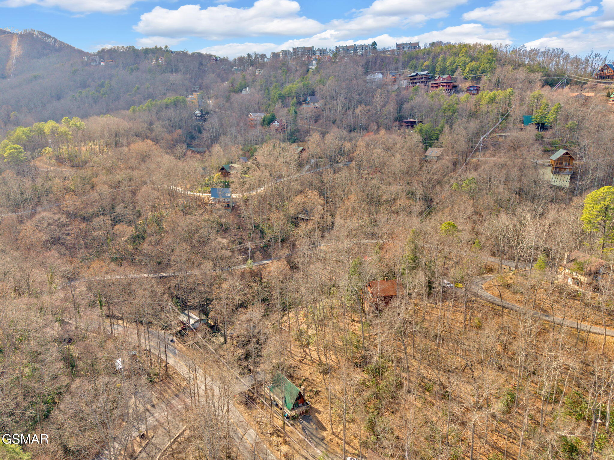 Gatlinburg, Tennessee, 37738, United States, 2 Bedrooms Bedrooms, ,2 BathroomsBathrooms,Residential,For Sale,1979634