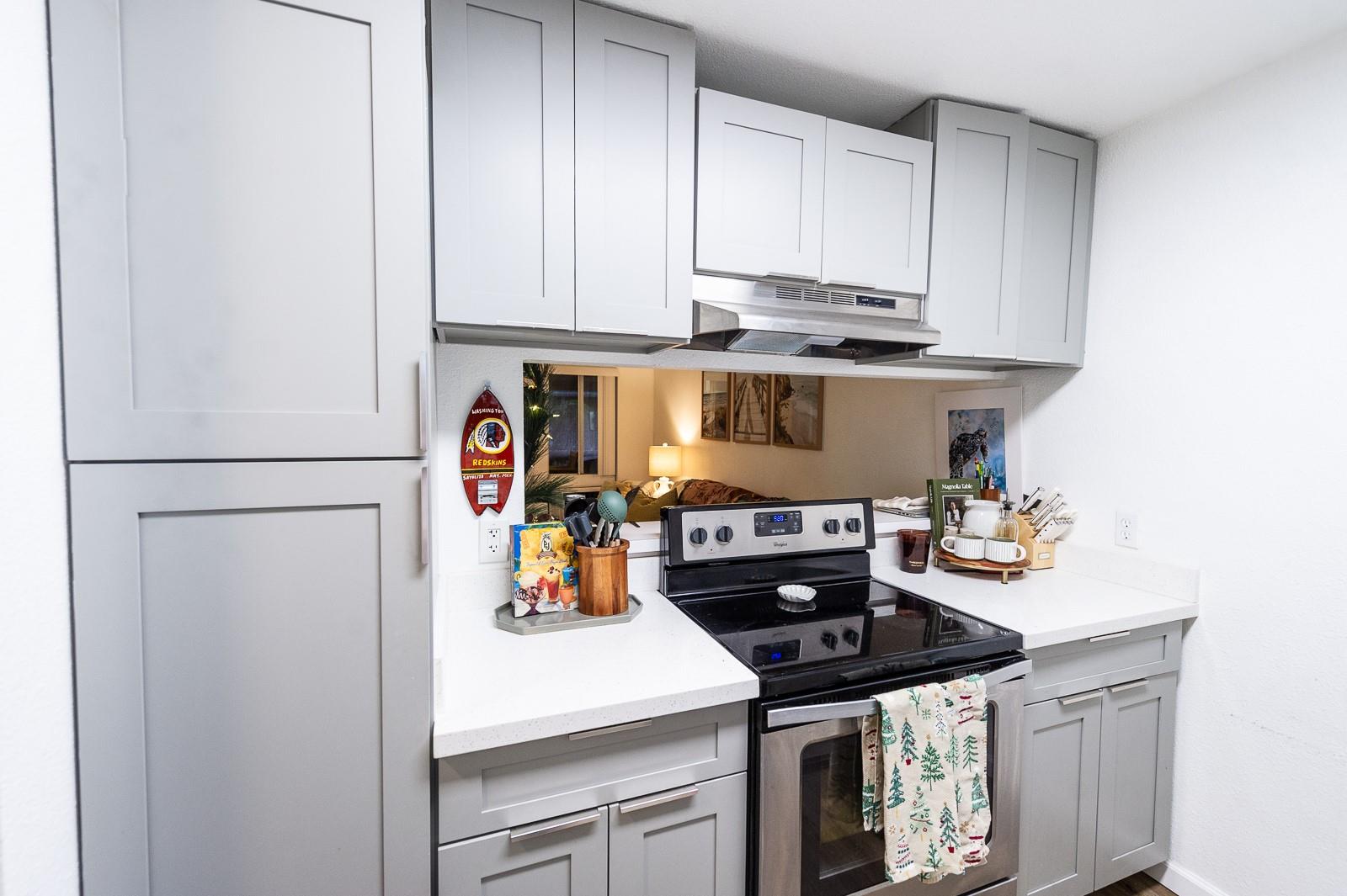 Waipahu, Hawaii, 96797, United States, 2 Bedrooms Bedrooms, ,1 BathroomBathrooms,Residential,For Sale,2005532