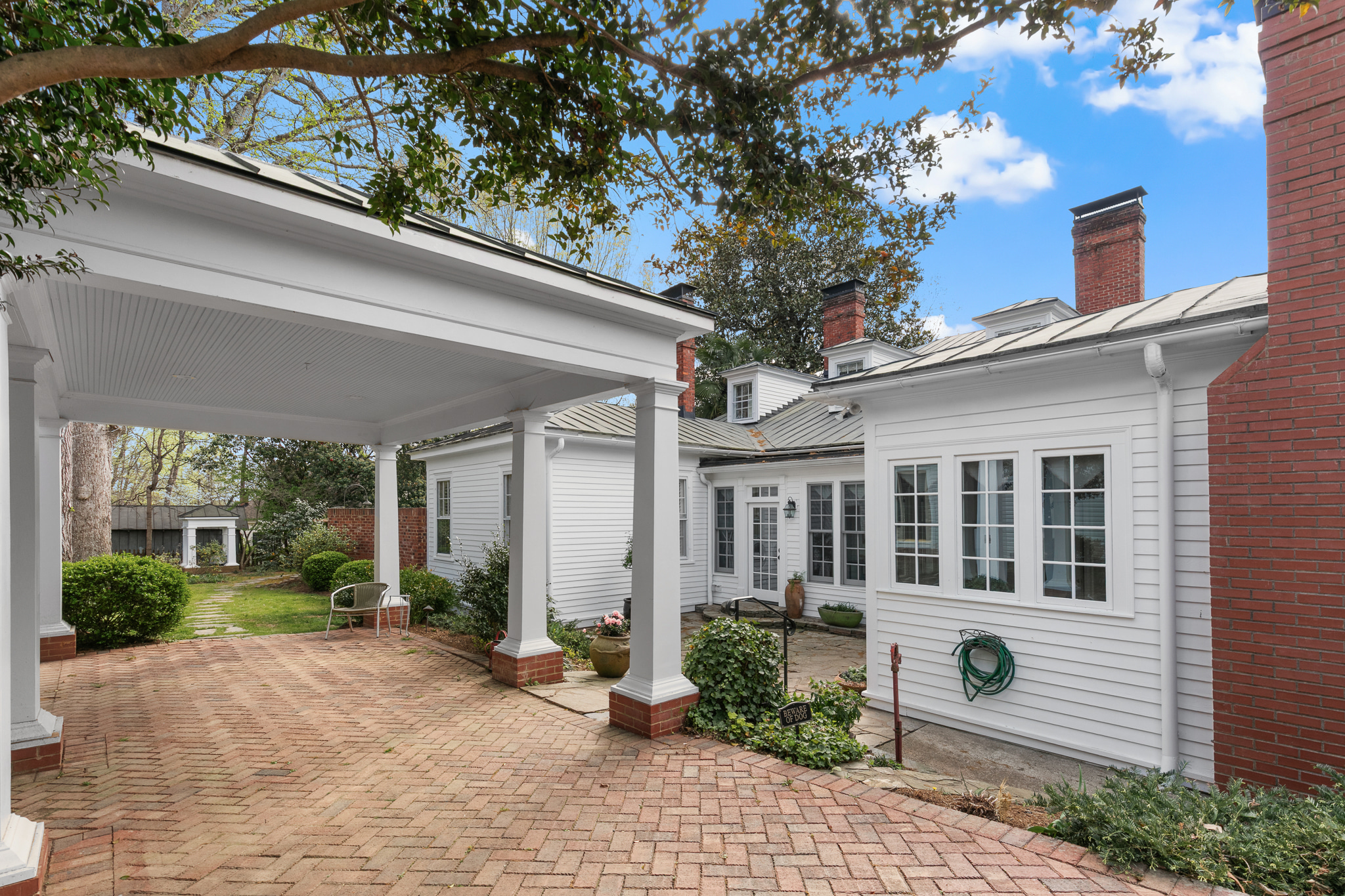  318 North Churton Street, Hillsborough, NC 27278 - 物件實景