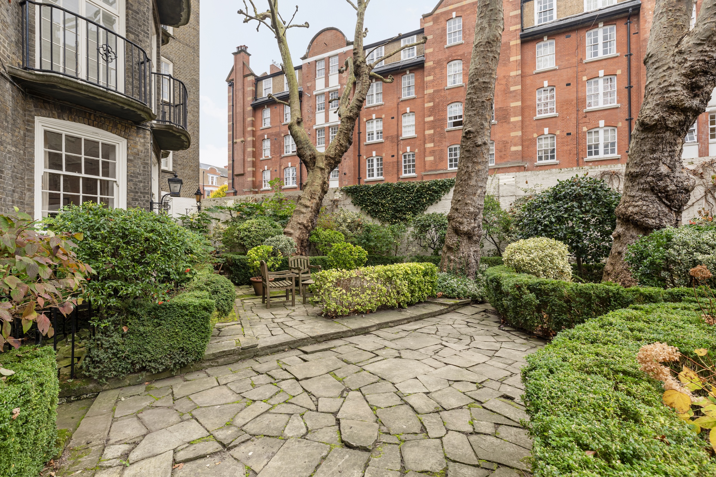  A chic apartment overlooking the Thames in Cheyne Walk - 物件實景