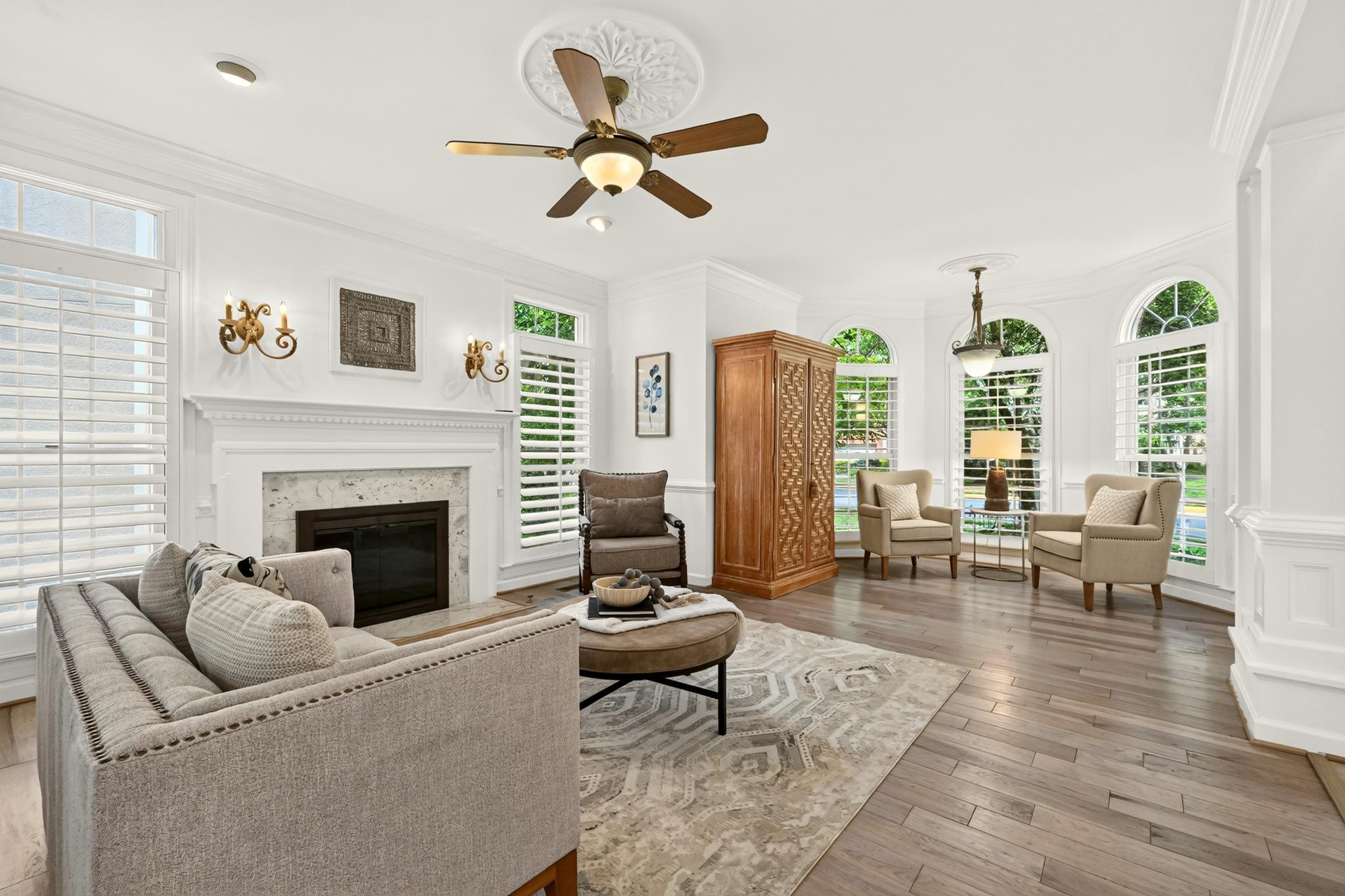  3860 Farrcroft Drive, Fairfax, VA, 22030 - 物件實景