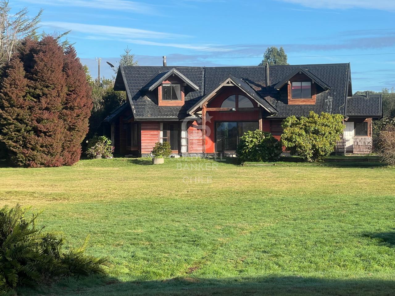 Puerto Varas, Chile, 5 Bedrooms Bedrooms, ,3 BathroomsBathrooms,Residential,For Sale,1837994