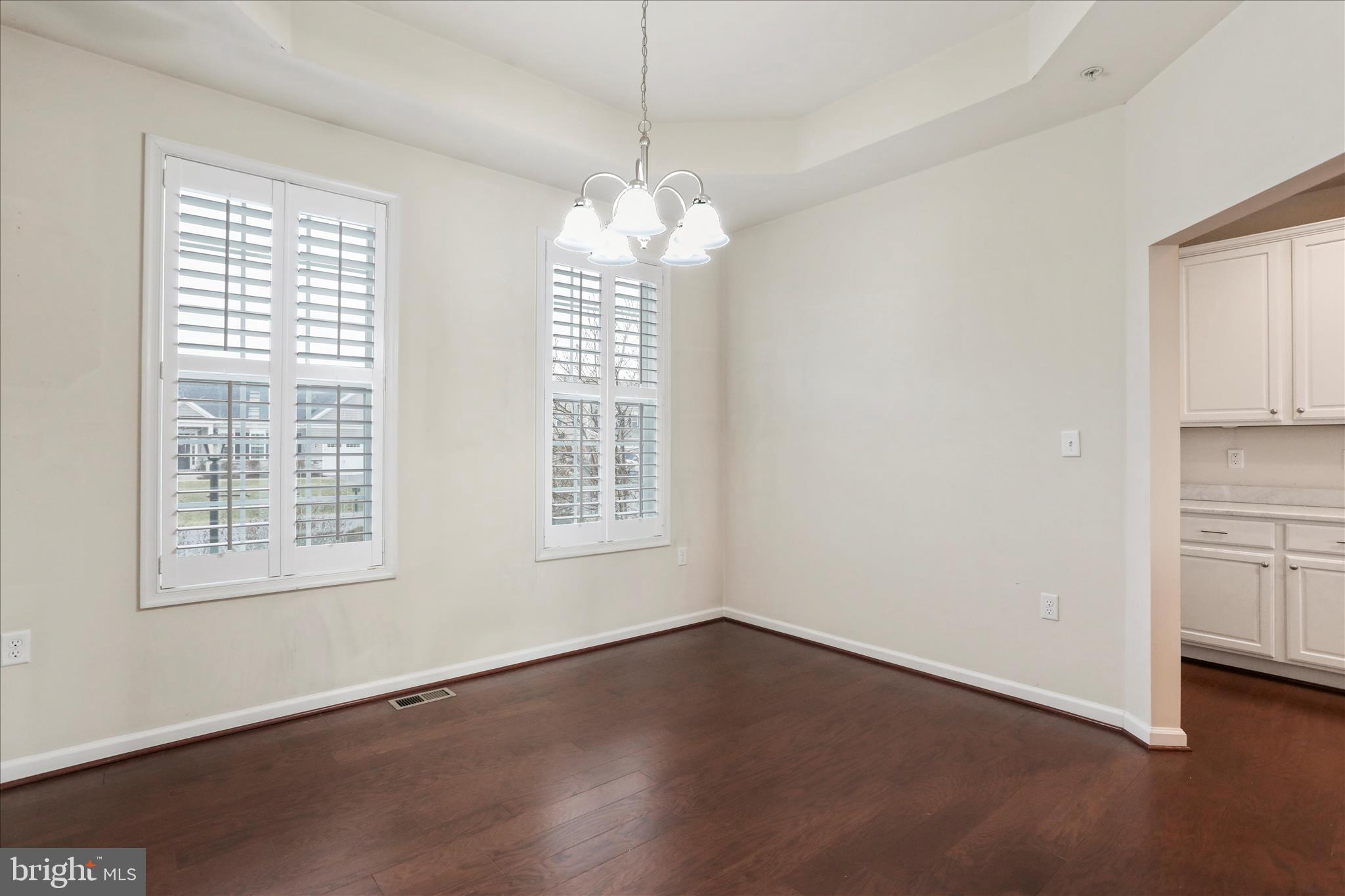 Williamsport, Maryland, 21795, United States, 3 Bedrooms Bedrooms, ,2 BathroomsBathrooms,Residential,For Sale,2005890