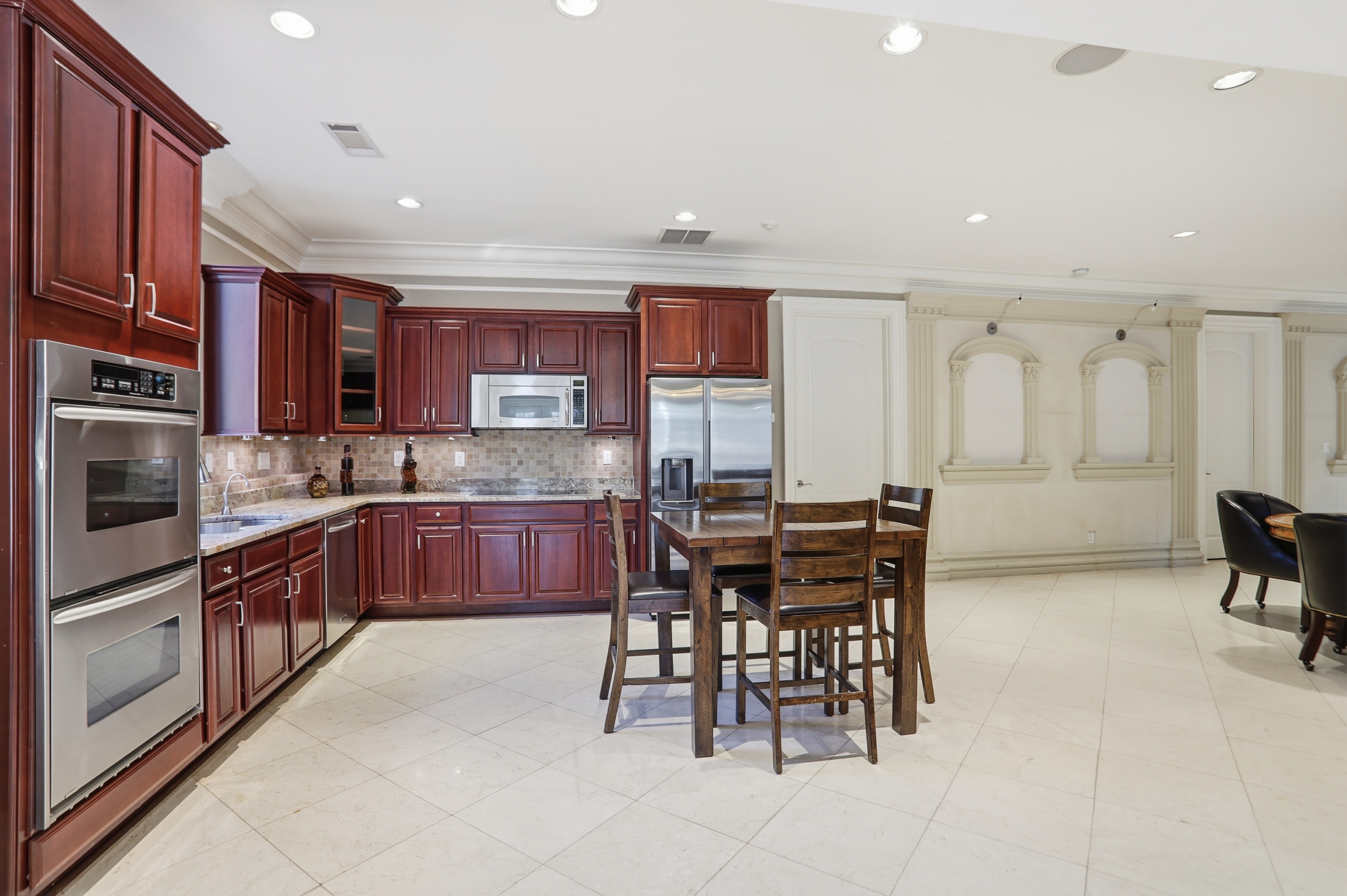 Atlanta, Georgia, 30349, United States, 6 Bedrooms Bedrooms, ,9 BathroomsBathrooms,Residential,For Sale,2013392