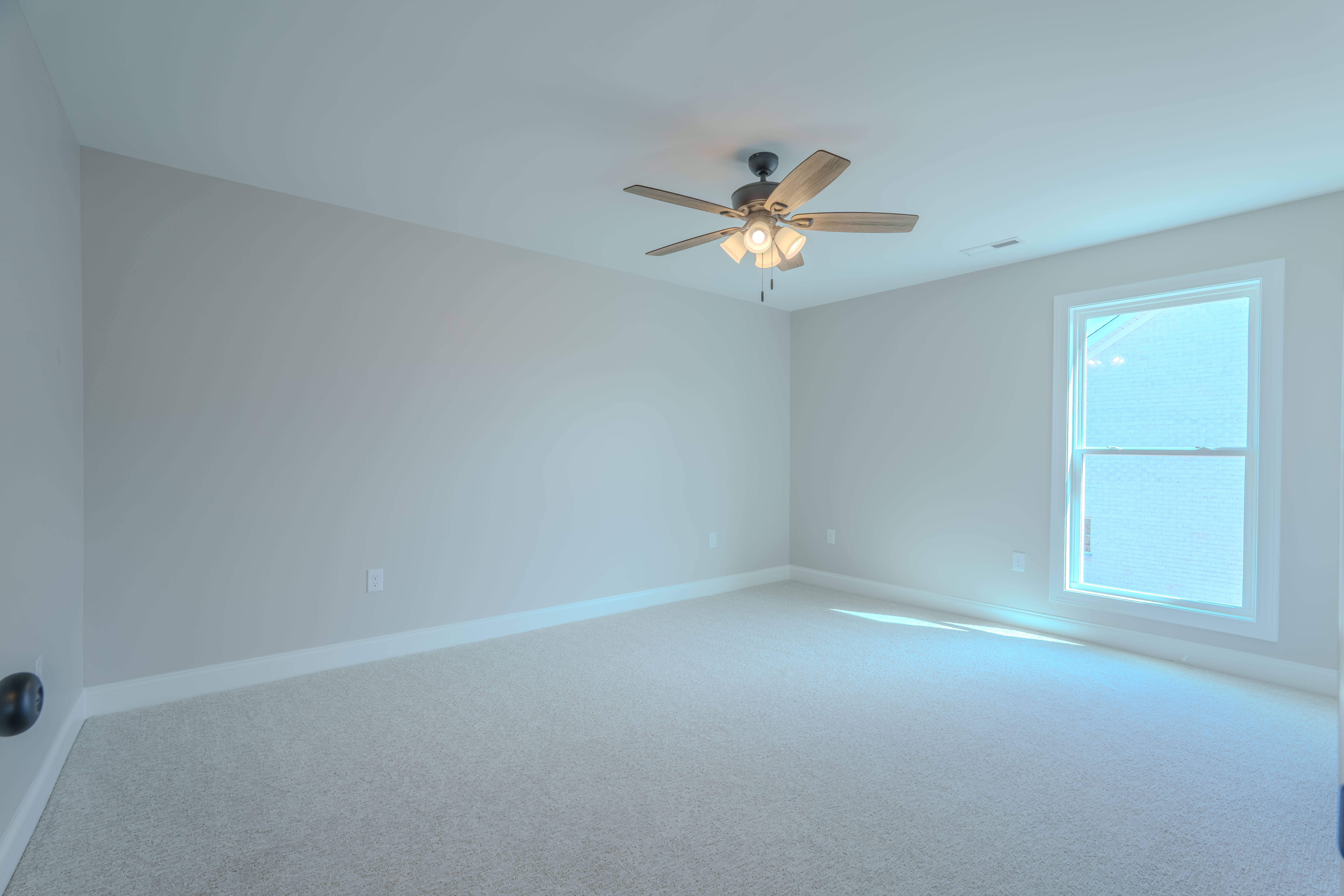 Muscle Shoals, Alabama, 35661, United States, 5 Bedrooms Bedrooms, ,3 BathroomsBathrooms,Residential,For Sale,1977314