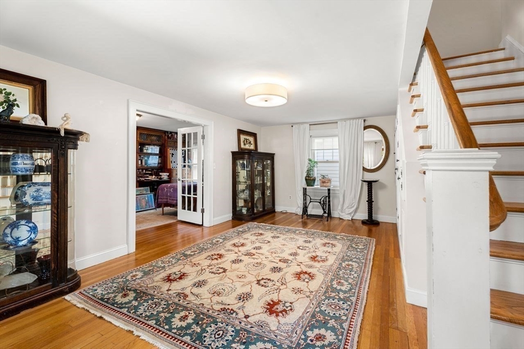Marblehead, Massachusetts, 01945, United States, 4 Bedrooms Bedrooms, ,3 BathroomsBathrooms,Residential,For Sale,1903628
