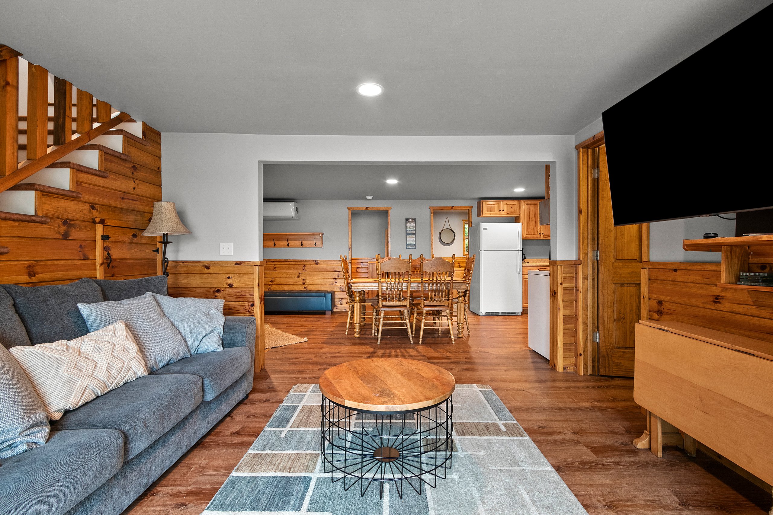 Lakewood, Wisconsin, 54138, United States, 3 Bedrooms Bedrooms, ,1 BathroomBathrooms,Residential,For Sale,1948310