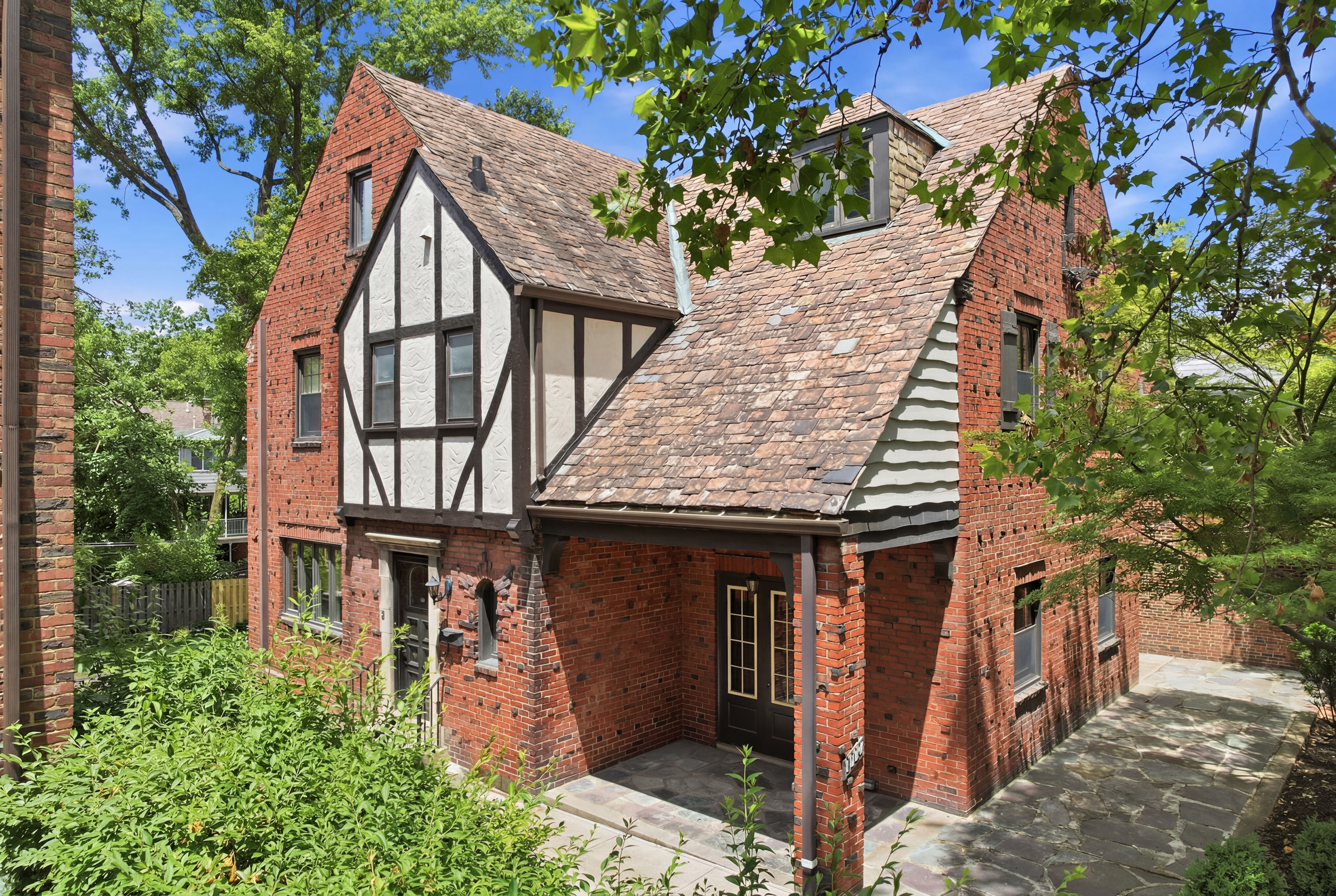  1264 Bellerock Street, Pittsburgh, PA 15217 - 物件實景