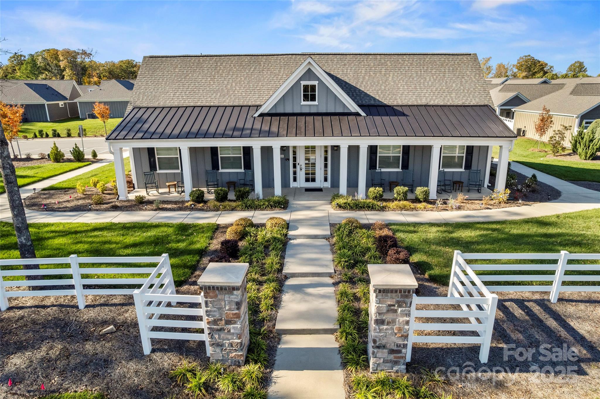 Huntersville, North Carolina, 28078, United States, 3 Bedrooms Bedrooms, ,3 BathroomsBathrooms,Residential,For Sale,1987937