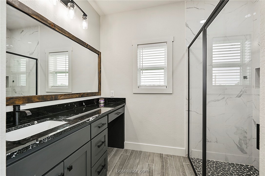 Bryan, Texas, 77808-7031, United States, 4 Bedrooms Bedrooms, ,4 BathroomsBathrooms,Residential,For Sale,1978481