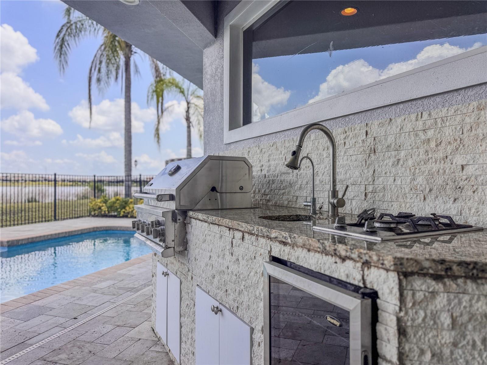 ORLANDO, Florida, 32836, United States, 5 Bedrooms Bedrooms, ,6 BathroomsBathrooms,Residential,For Sale,1983203