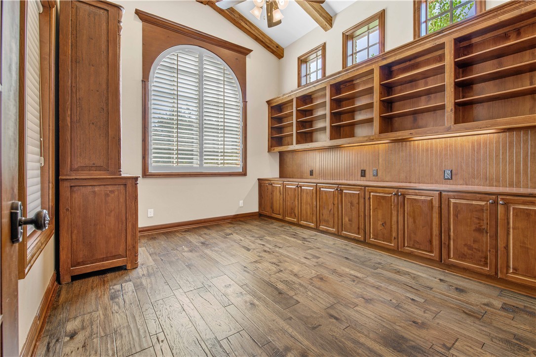 Bryan, Texas, 77802, United States, 4 Bedrooms Bedrooms, ,6 BathroomsBathrooms,Residential,For Sale,1986071