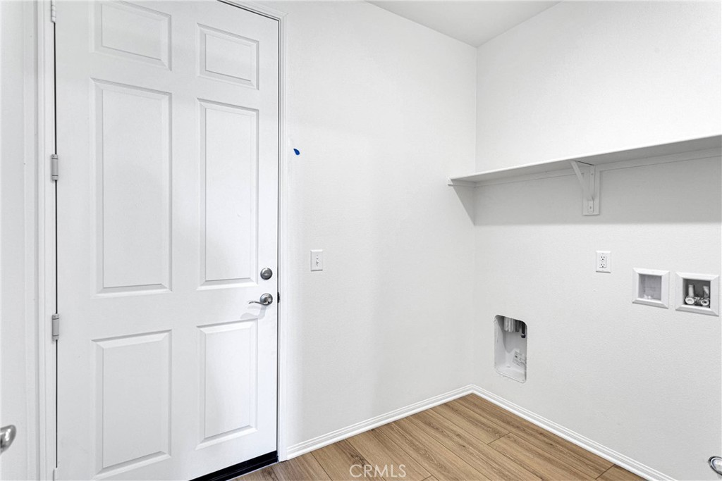 Victorville, California, 92395, United States, 3 Bedrooms Bedrooms, ,2 BathroomsBathrooms,Residential,For Sale,1865336
