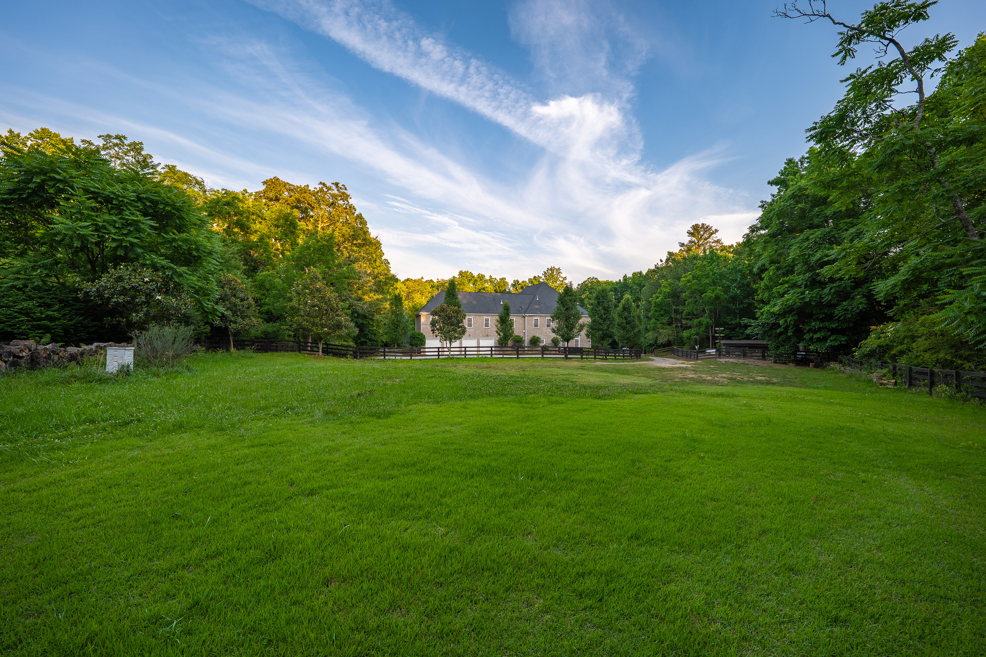  Expansive One-of-a-Kind Milton Estate Retreat - 物件實景