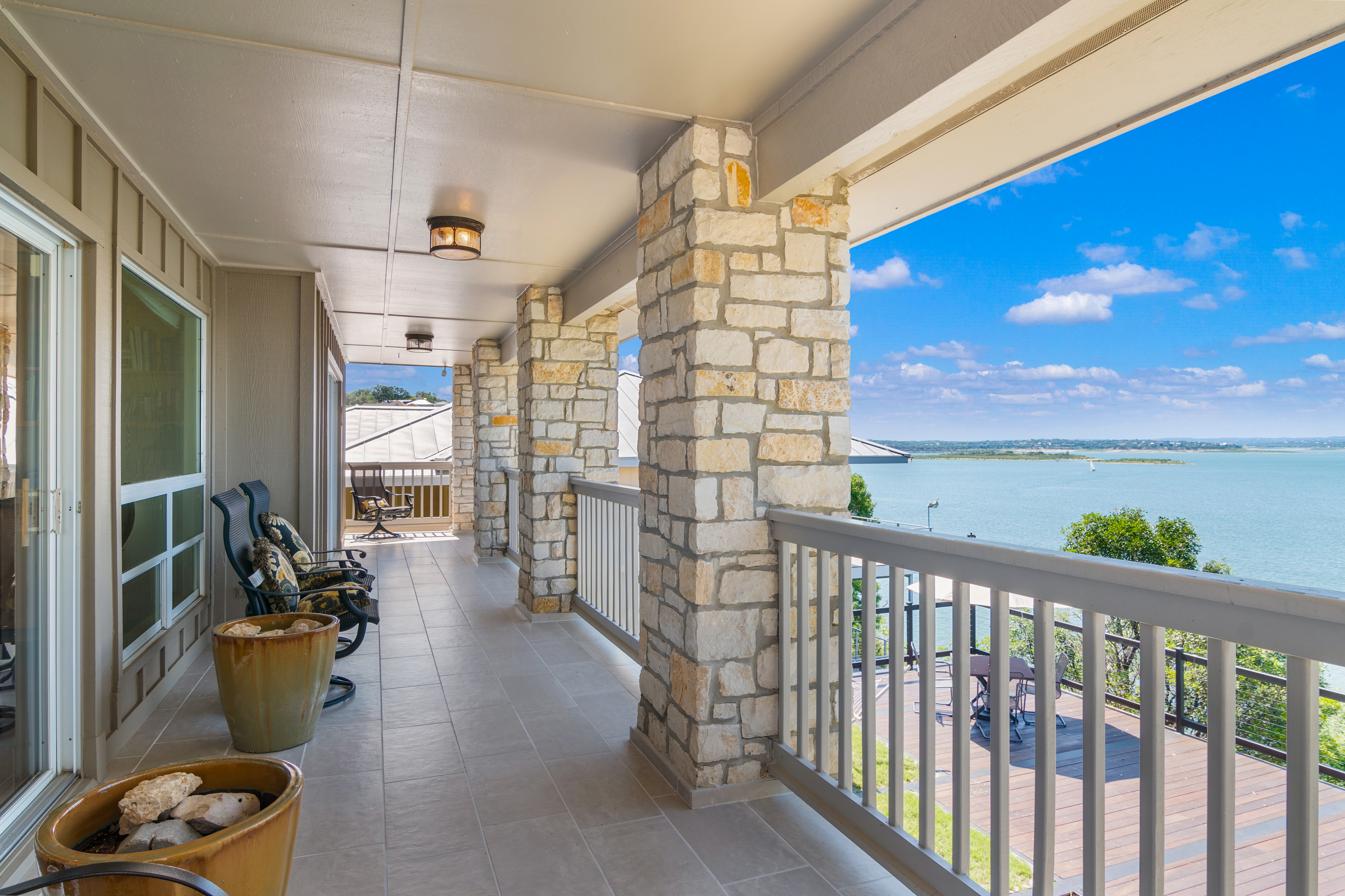  Canyon Lake Waterfront Retreat - 物件實景