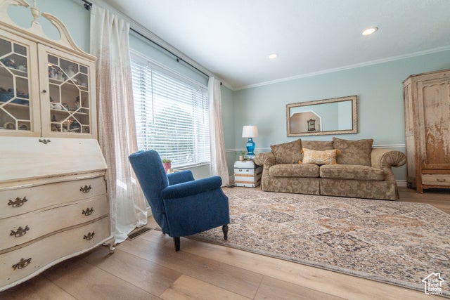 Sandy, Utah, 84092, United States, 6 Bedrooms Bedrooms, ,2 BathroomsBathrooms,Residential,For Sale,2013527