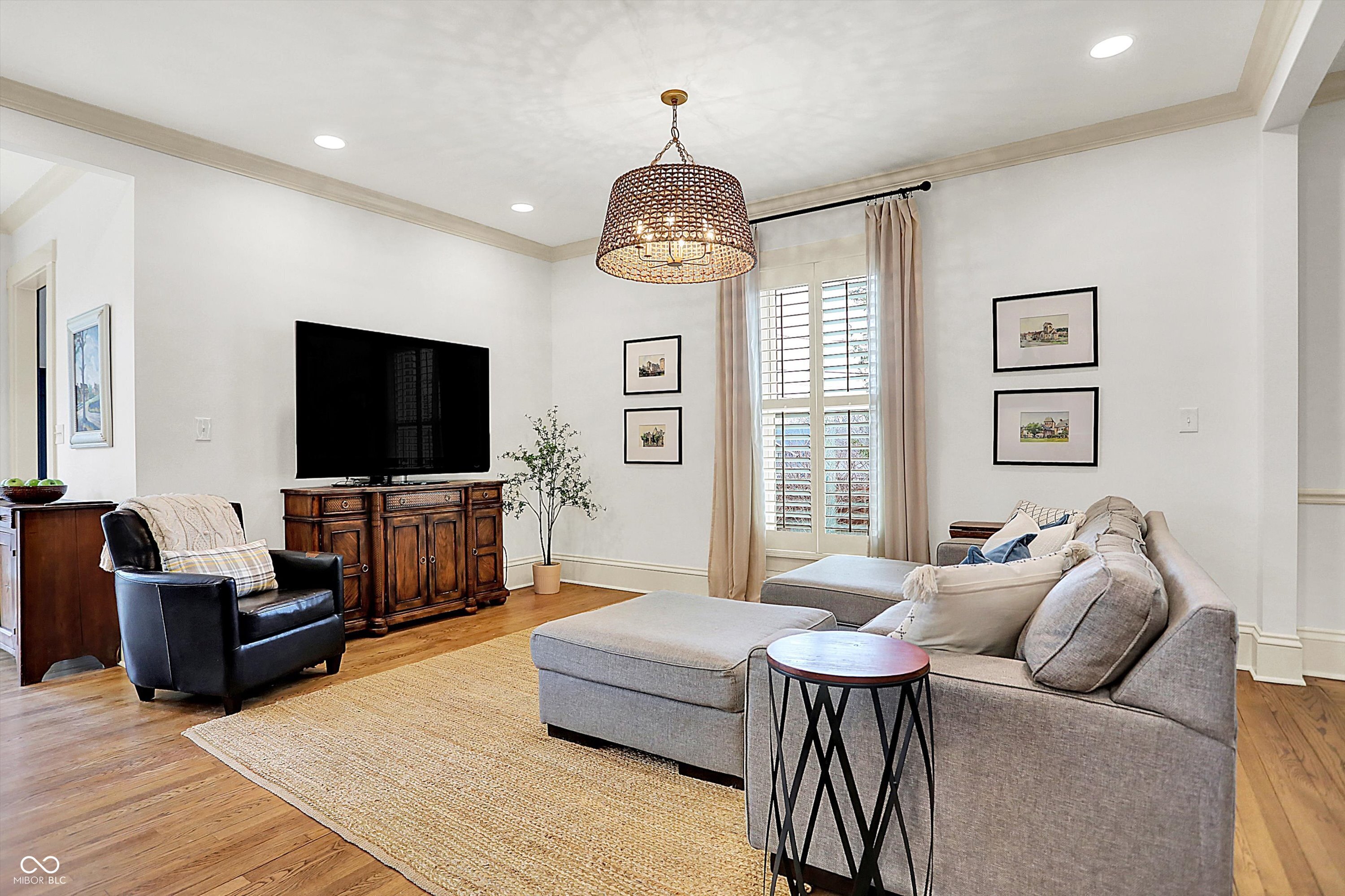 Zionsville, Indiana, 46077, United States, 6 Bedrooms Bedrooms, ,5 BathroomsBathrooms,Residential,For Sale,1766100