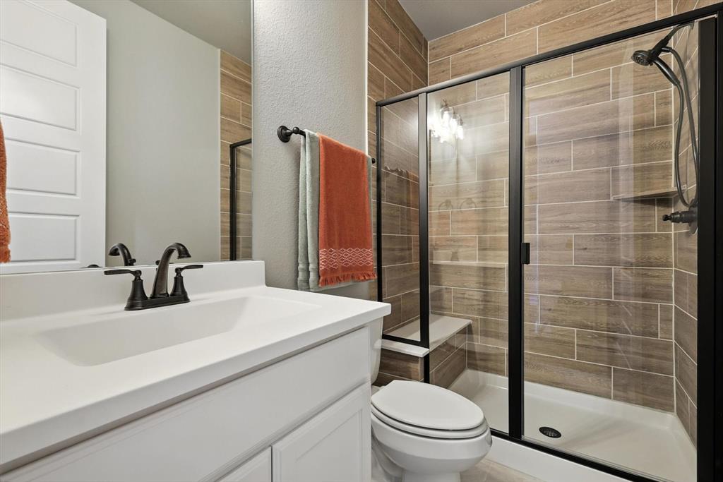 Little Elm, Texas, 75068, United States, 4 Bedrooms Bedrooms, ,3 BathroomsBathrooms,Residential,For Sale,1905823
