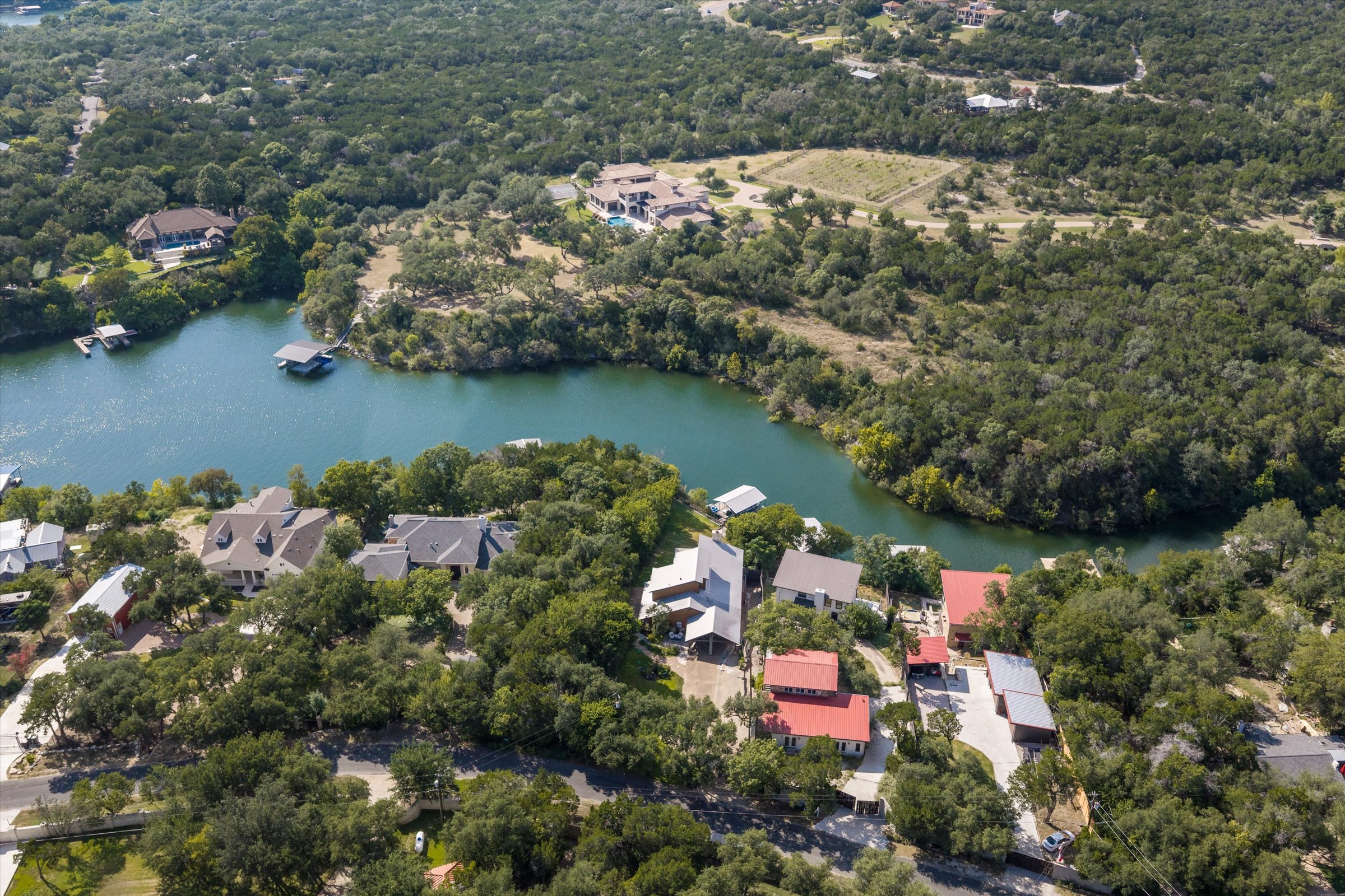  Rare Combination Of True Lake Living and Convenient Access to Austin - 物件實景