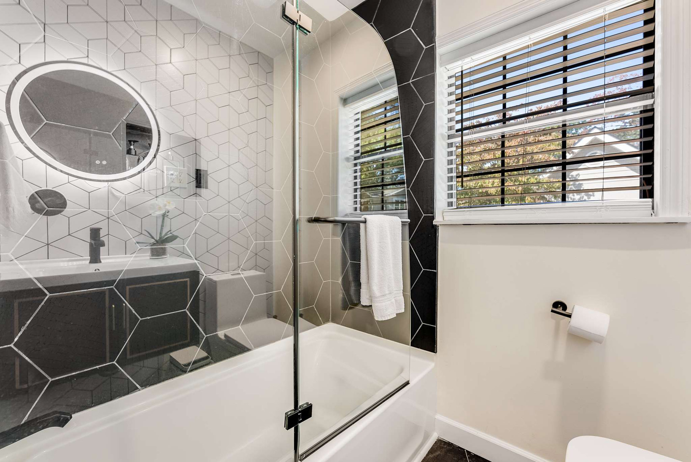  Beautifully Renovated Home in Historic College Park - 物件實景