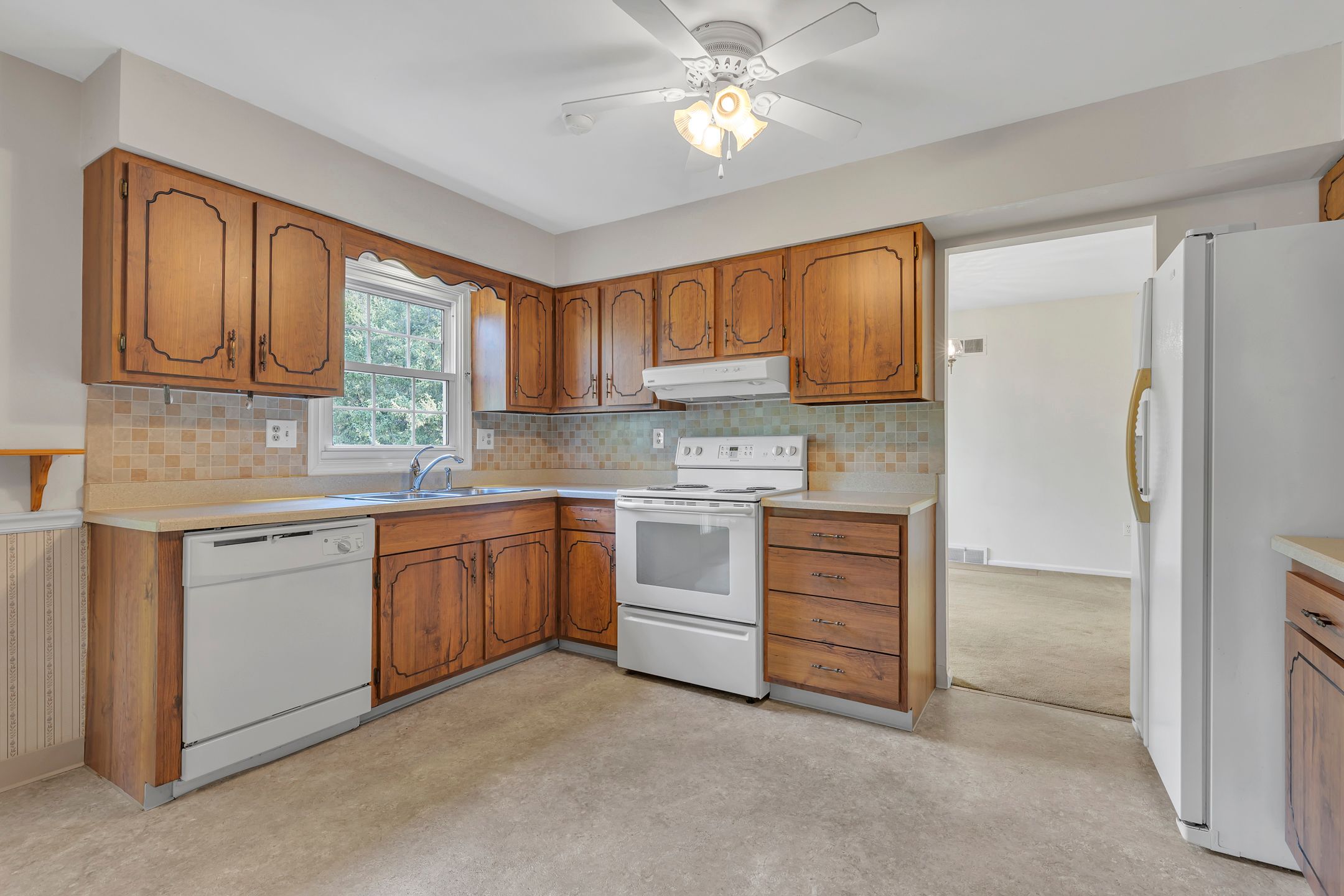  107 Heather Drive, Monaca, PA 15061 - 物件實景