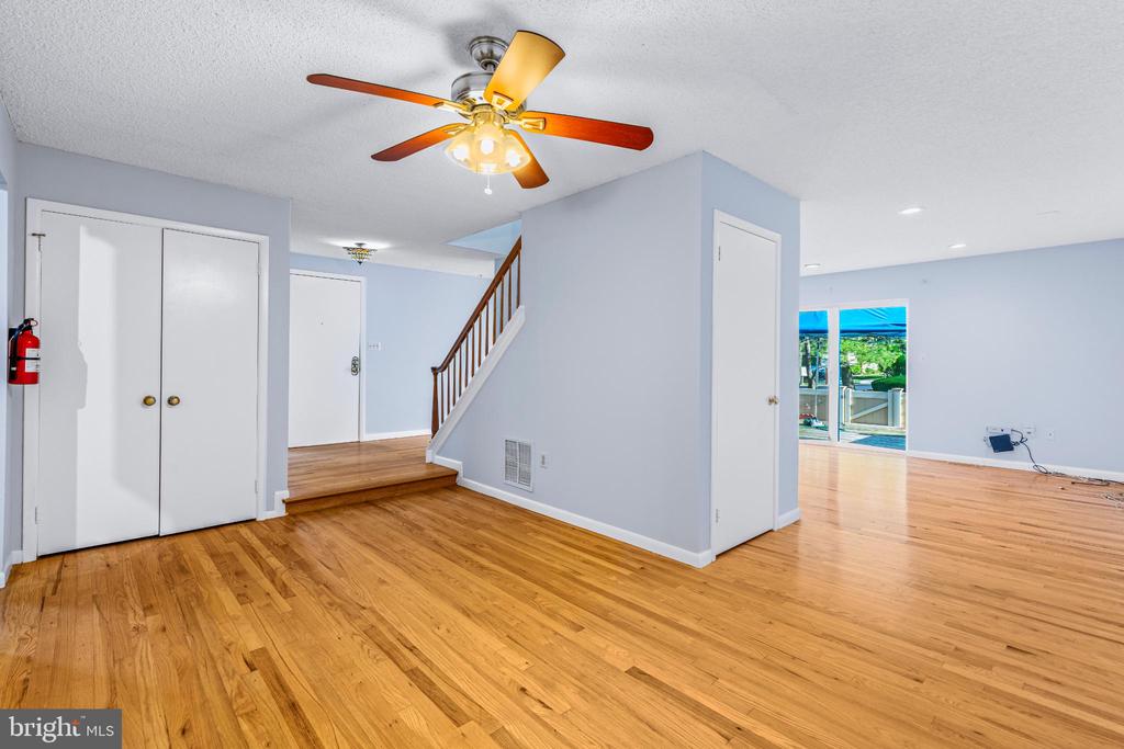 Plainsboro, New Jersey, 08536, United States, 3 Bedrooms Bedrooms, ,3 BathroomsBathrooms,Residential,For Sale,1900565
