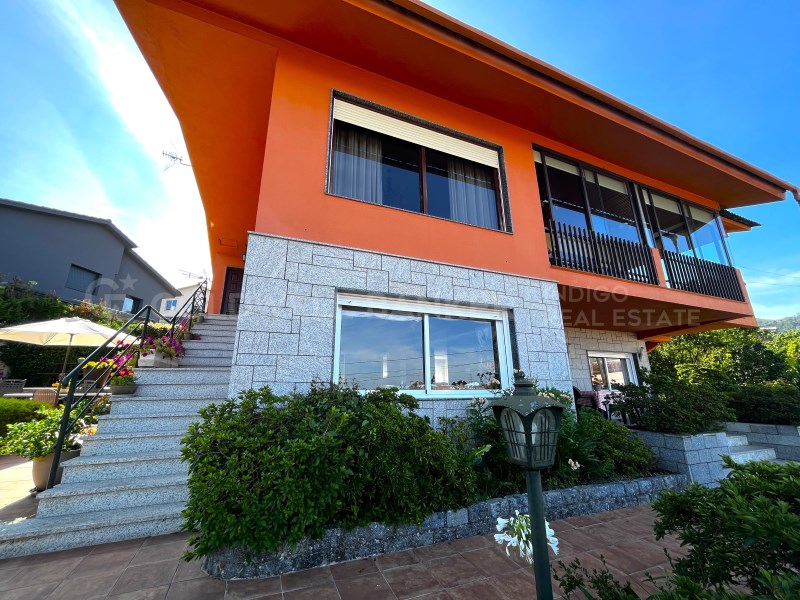 Pontevedra, Vigo, Comesa?a - Matam?, Matam? Pontev, Vigo, Galicia, ES, 4 Bedrooms Bedrooms, ,3 BathroomsBathrooms,Residential,For Sale,Pontevedra, Vigo, Comesa?a - Matam?, Matam? Pontev,1599052