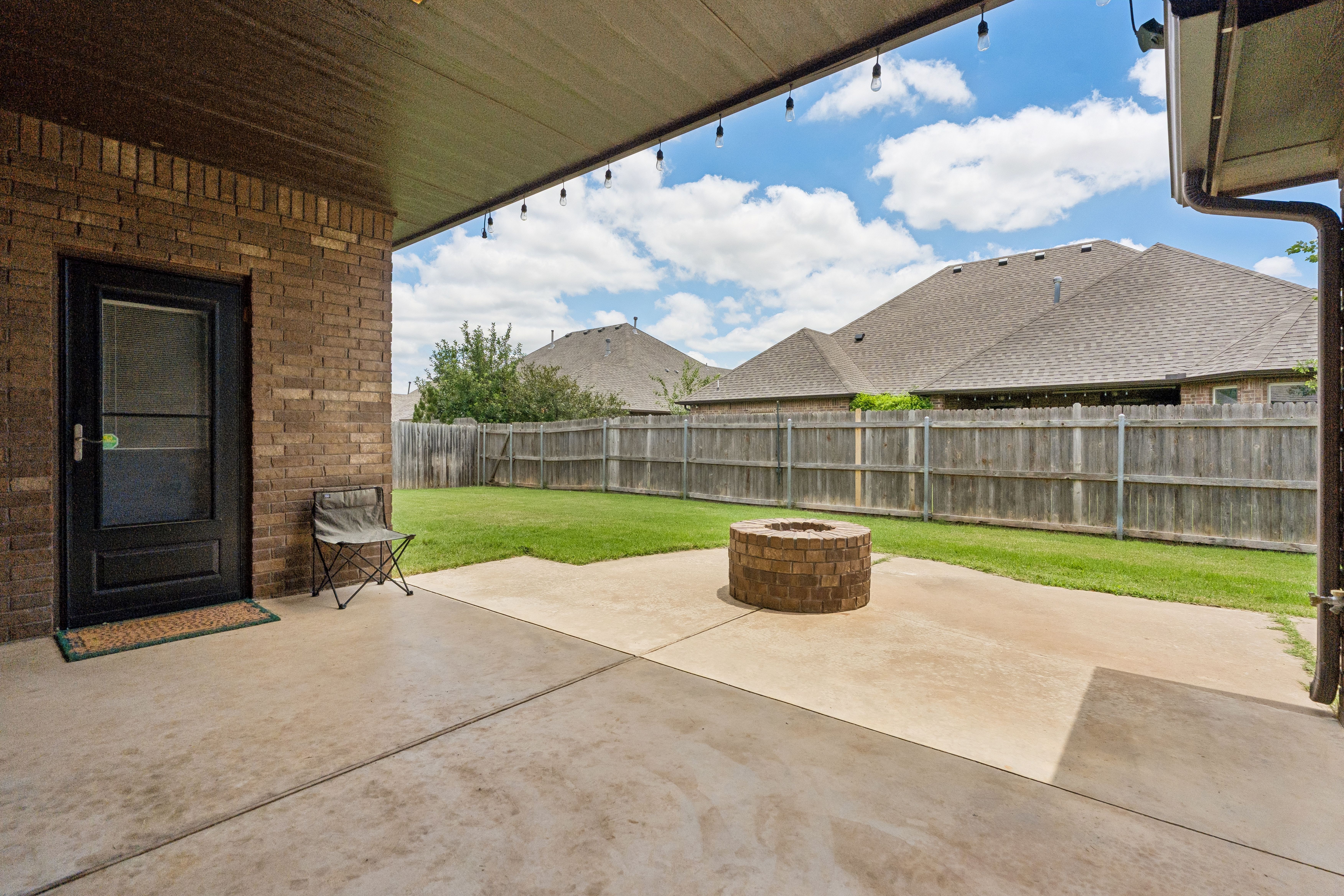  1516 Northwest 176th Street, Edmond, OK 73012 - 物件實景