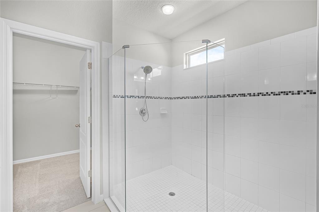 Apopka, Florida, 32712, United States, 4 Bedrooms Bedrooms, ,3 BathroomsBathrooms,Residential,For Sale,1940154