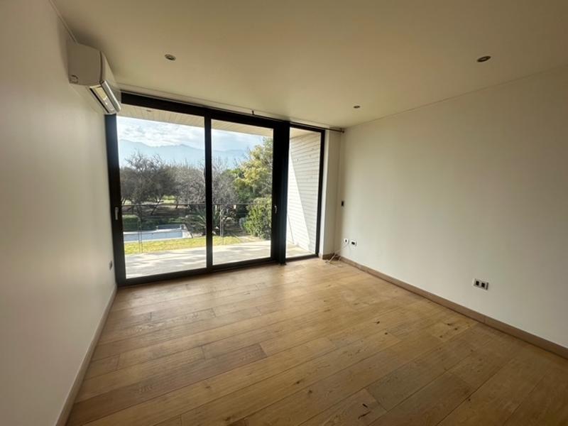 Colina, Chile, 4 Bedrooms Bedrooms, ,3 BathroomsBathrooms,Residential,For Sale,1901681