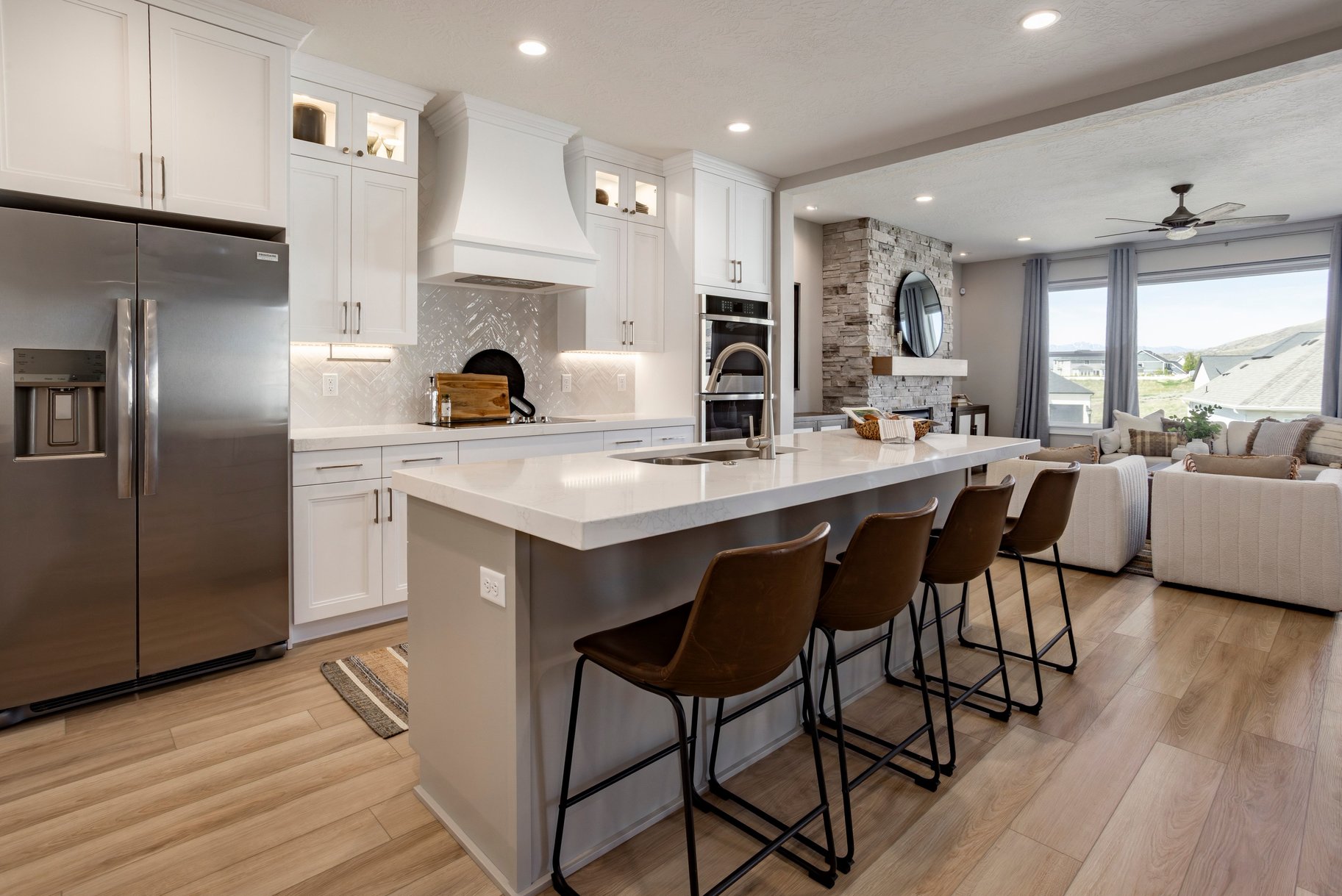 Practically Brand New Home in Highland, with Stunning Mountain Views - 物件實景