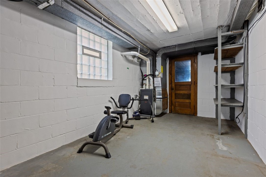 Squirrel Hill, Pennsylvania, 15217, United States, 5 Bedrooms Bedrooms, ,4 BathroomsBathrooms,Residential,For Sale,1956769