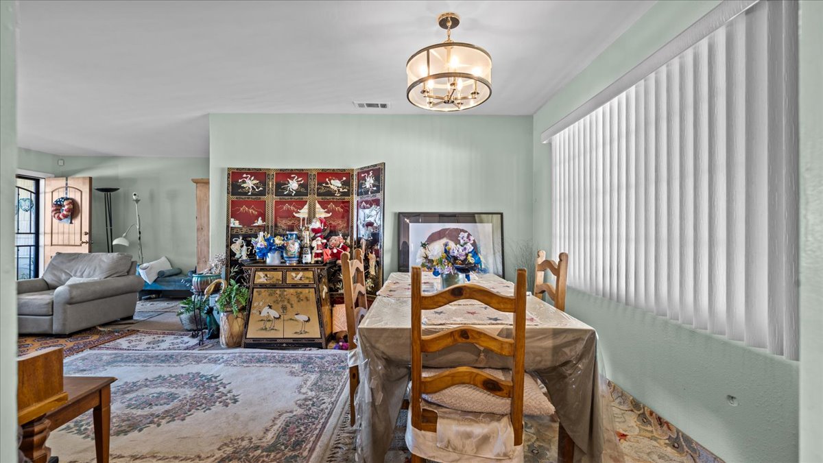 Loma Linda, California, 92354, United States, 3 Bedrooms Bedrooms, ,2 BathroomsBathrooms,Residential,For Sale,1974823