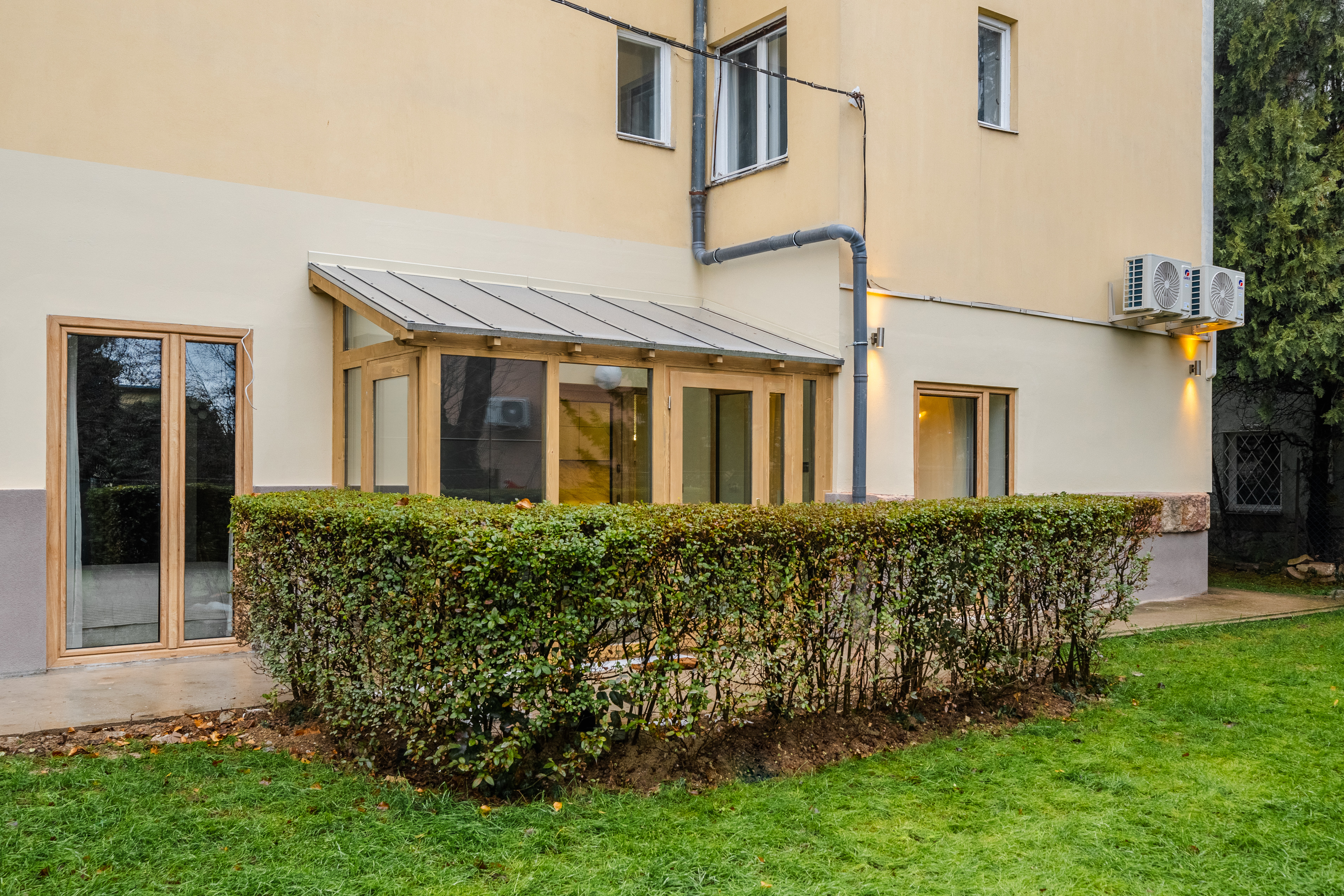  Garden-Access Bauhaus Apartment - 物件實景
