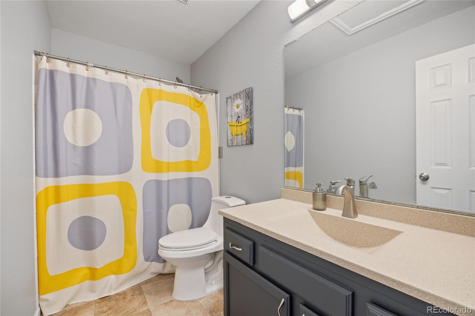 Aurora, Colorado, 80014, United States, 4 Bedrooms Bedrooms, ,2 BathroomsBathrooms,Residential,For Sale,1988194